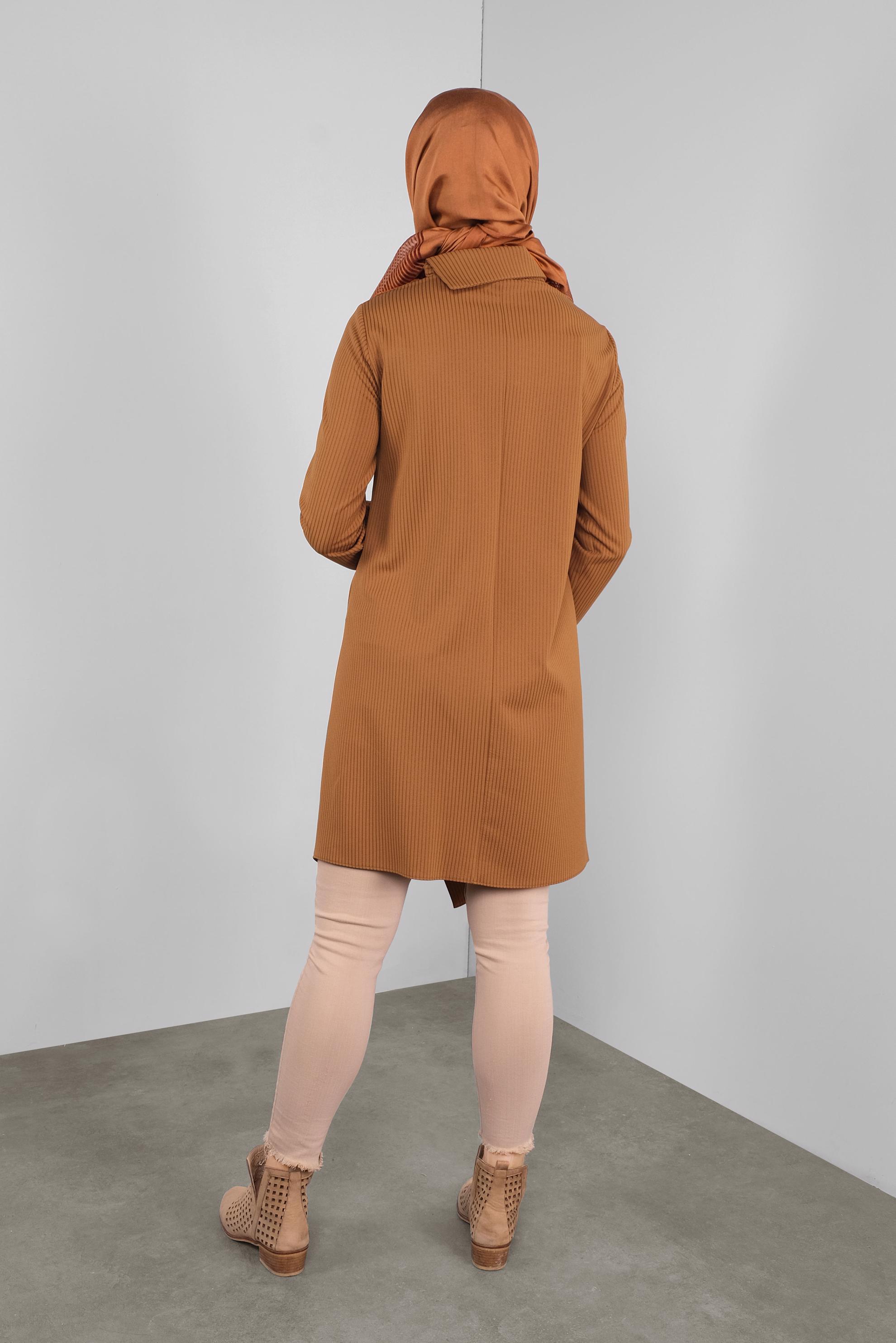 Tesettür giyim KAHVE DÜĞME DETAYLI ASİMETRİK KESİM TUNİK 41312