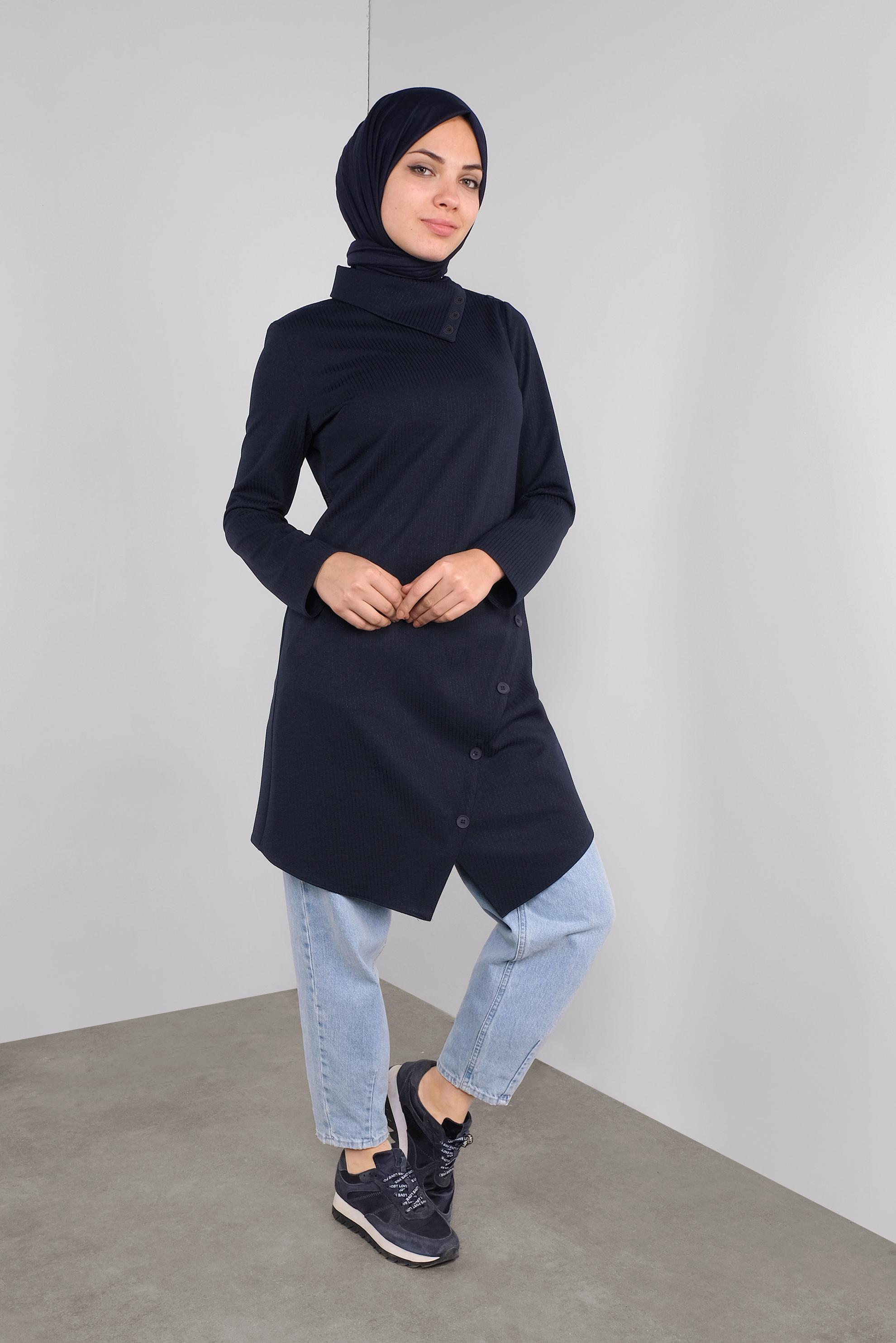 Tesettür giyim LACİVERT DÜĞME DETAYLI ASİMETRİK KESİM TUNİK 41312