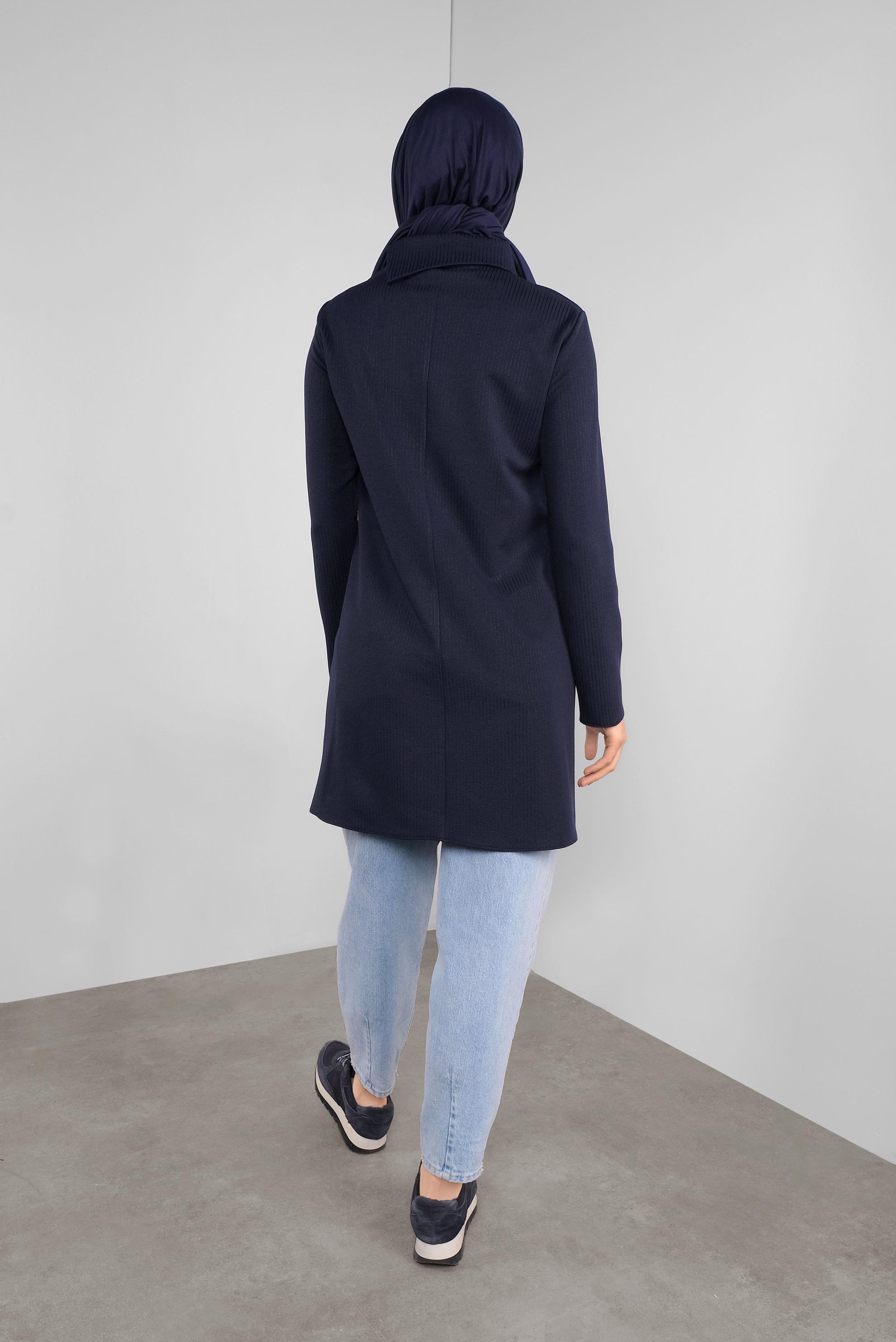 Tesettür giyim LACİVERT DÜĞME DETAYLI ASİMETRİK KESİM TUNİK 41312