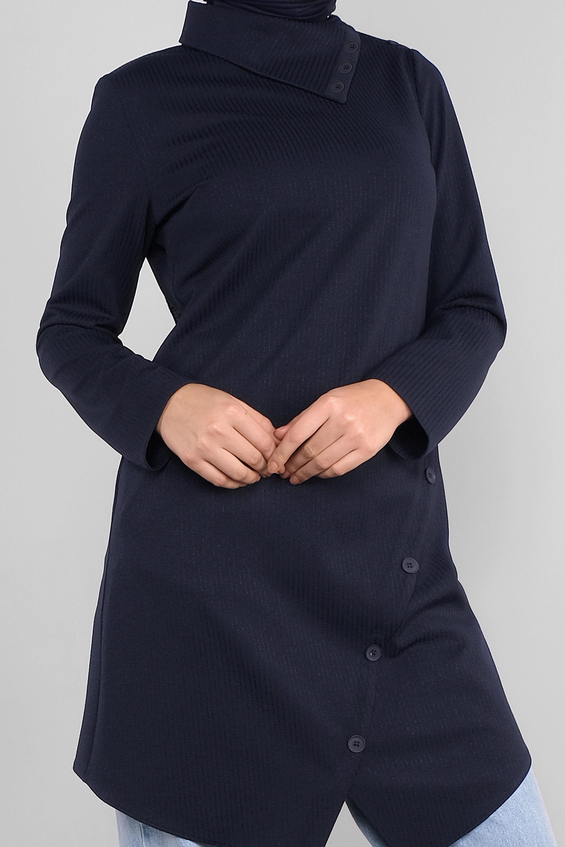 Tesettür giyim LACİVERT DÜĞME DETAYLI ASİMETRİK KESİM TUNİK 41312