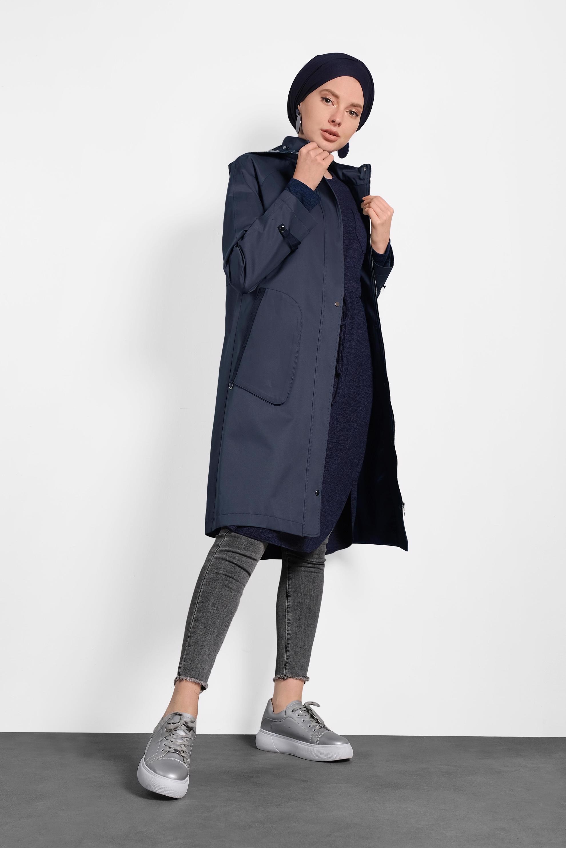 Tesettür giyim LACİVERT KAPÜŞONLU SPOR TRENÇKOT 10012 