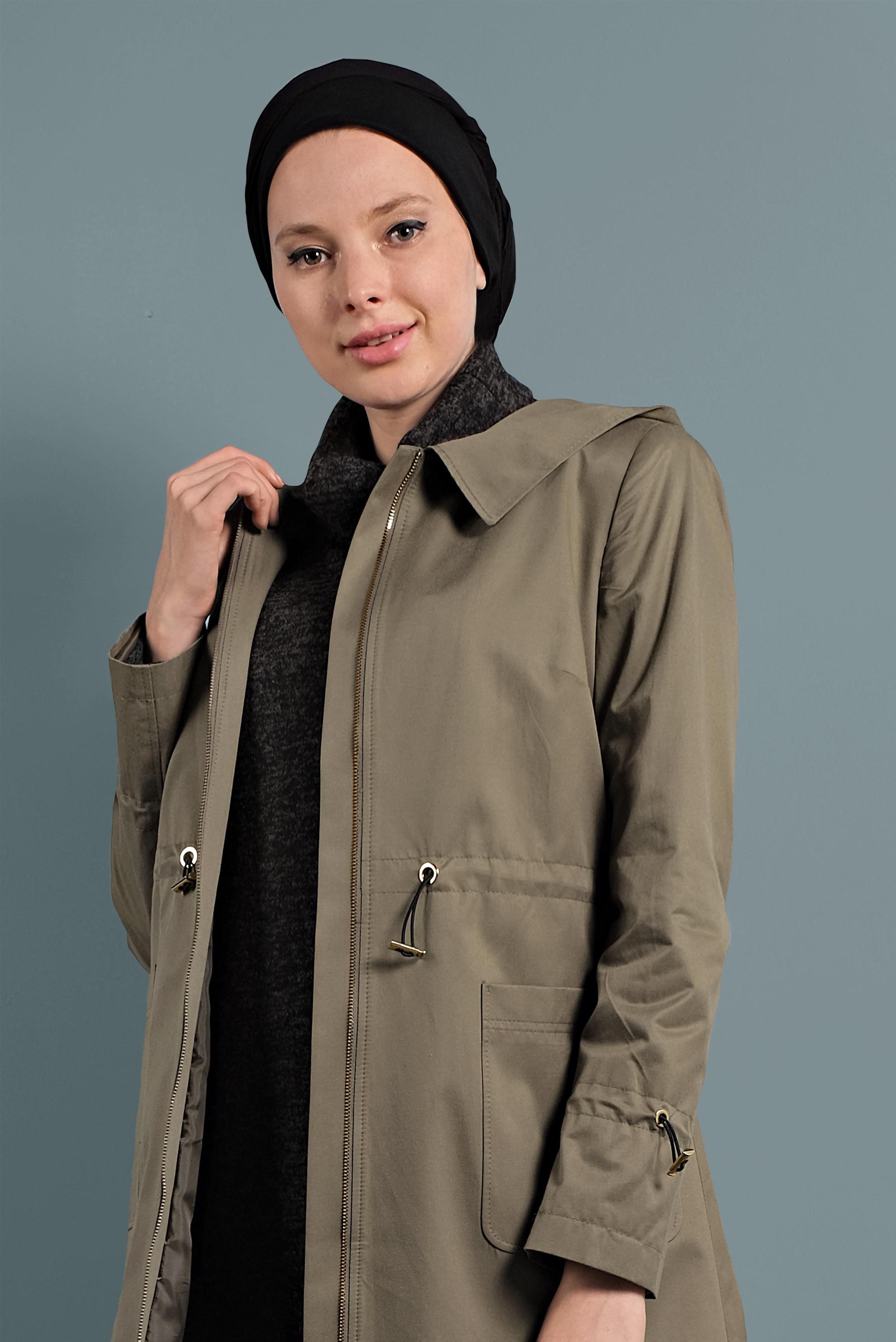 Tesettür giyim HAKİ BELİ BÜZGÜLÜ PAMUKLU TRENÇKOT 10013