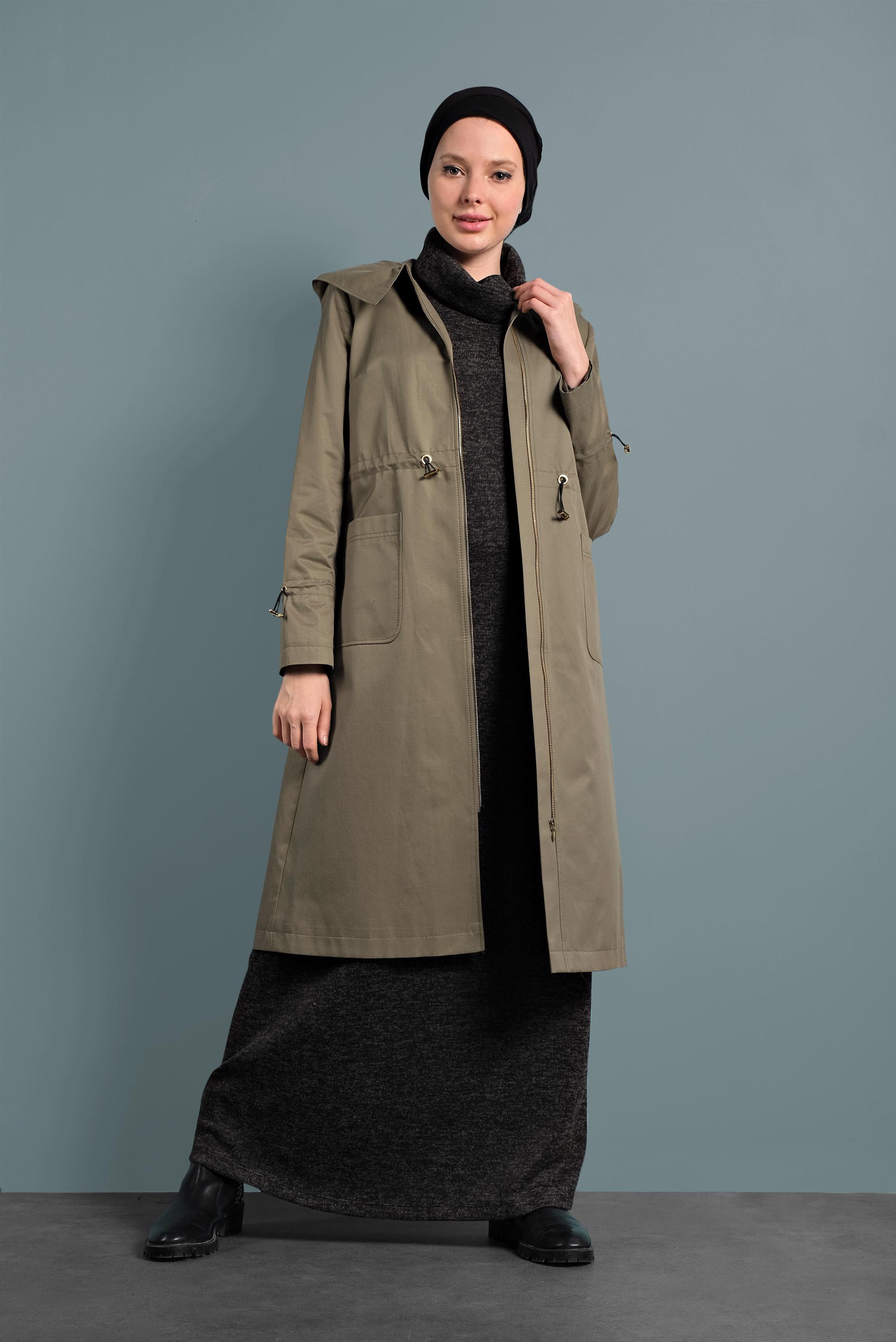 Tesettür giyim HAKİ BELİ BÜZGÜLÜ PAMUKLU TRENÇKOT 10013