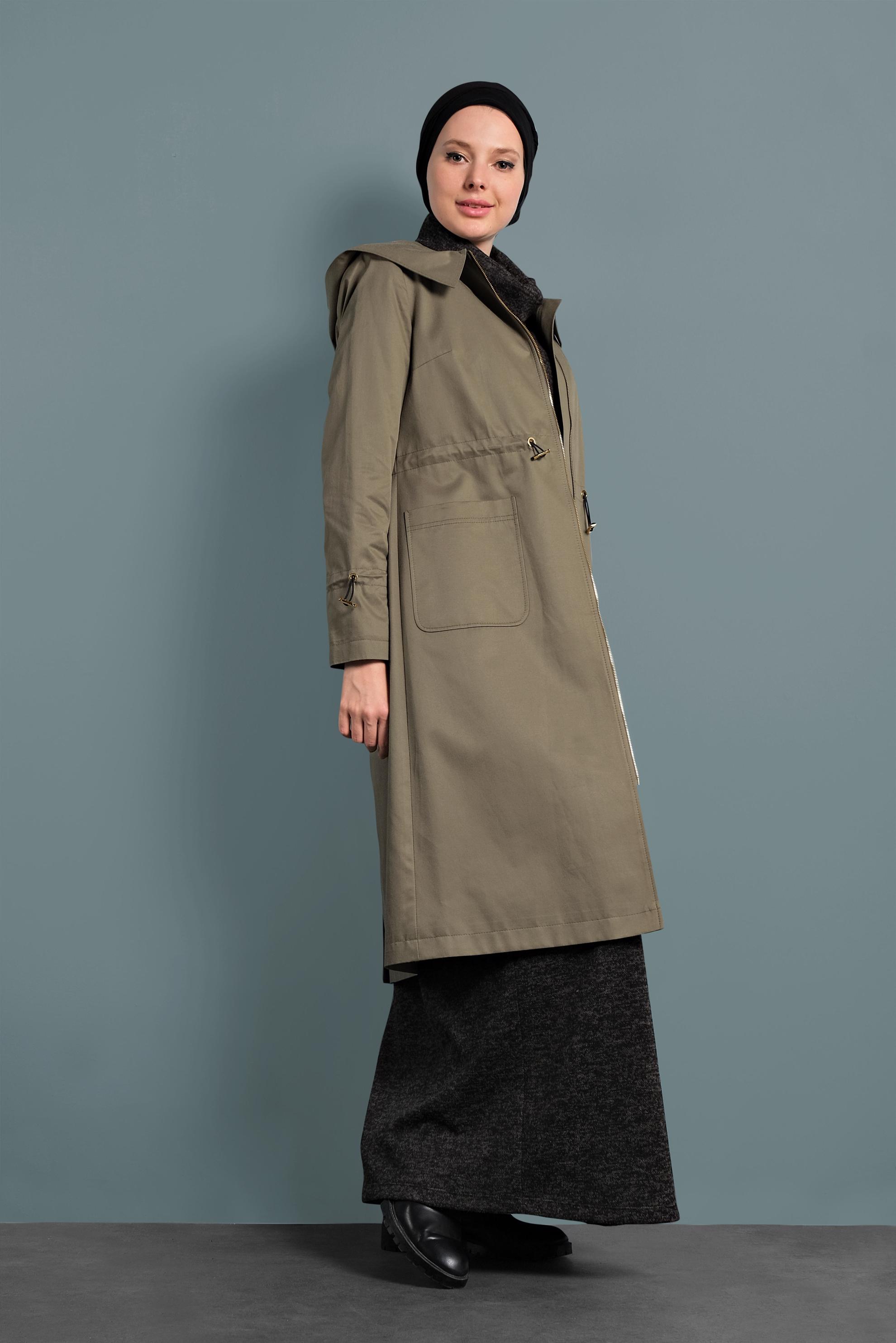 Tesettür giyim HAKİ BELİ BÜZGÜLÜ PAMUKLU TRENÇKOT 10013