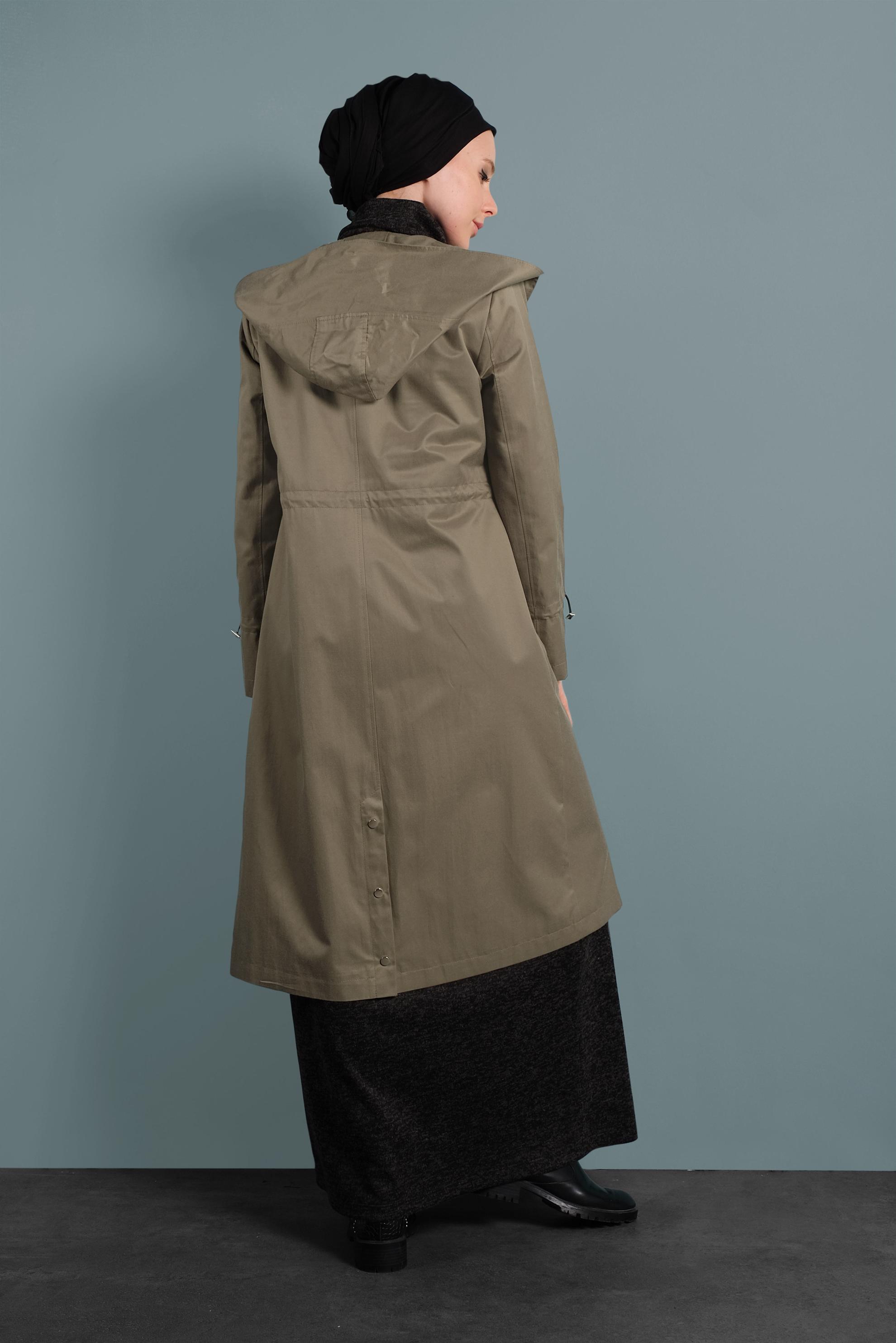 Tesettür giyim HAKİ BELİ BÜZGÜLÜ PAMUKLU TRENÇKOT 10013