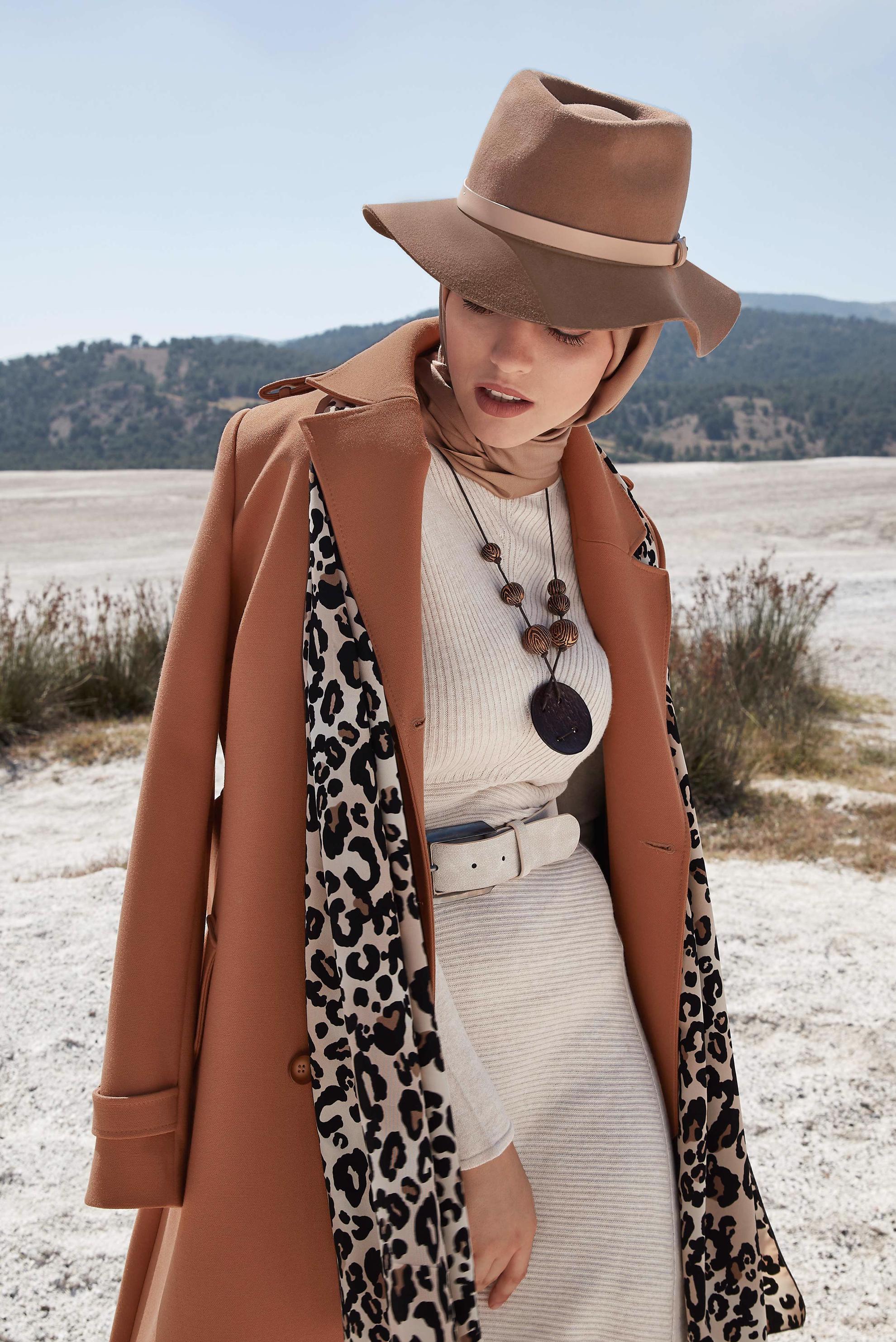 Tesettür giyim TURUNCU BELİ KEMERLİ DÜĞMELİ TRENÇKOT  10133 