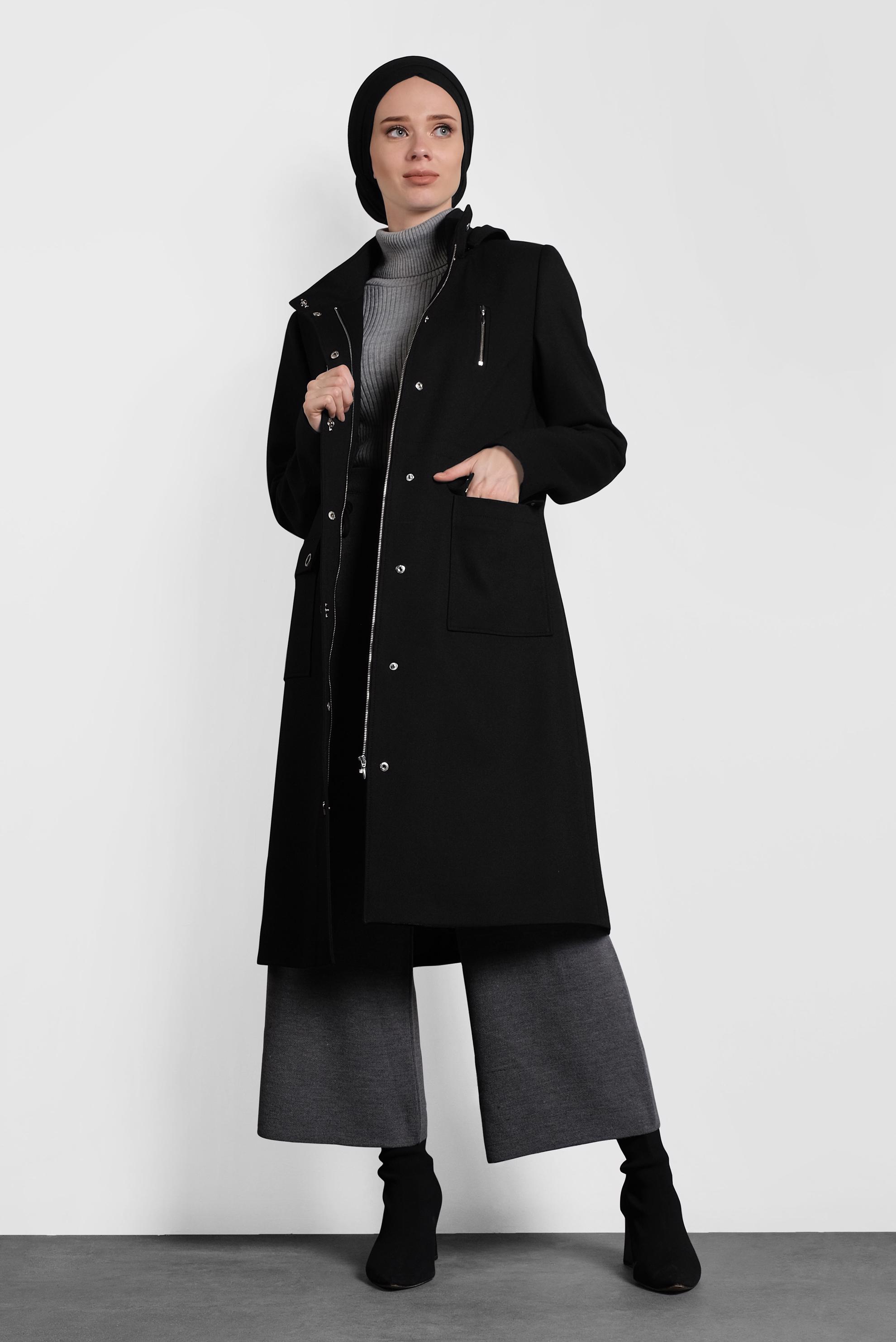 Tesettür giyim SİYAH KAPÜŞONLU TRENÇKOT 10134 