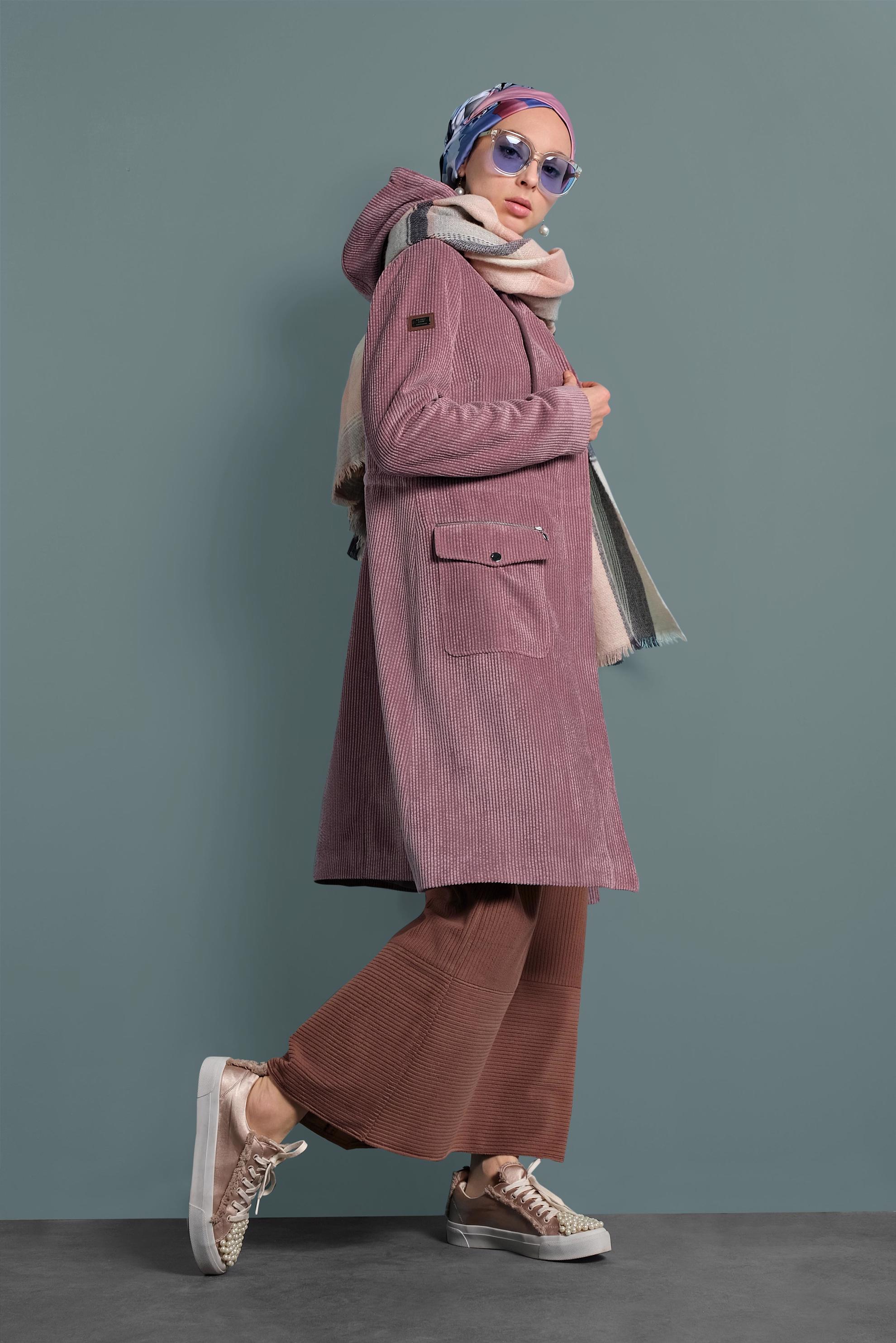 Tesettür giyim PEMBE FİTİLLİ KADİFE CEPLİ TRENÇKOT 10141