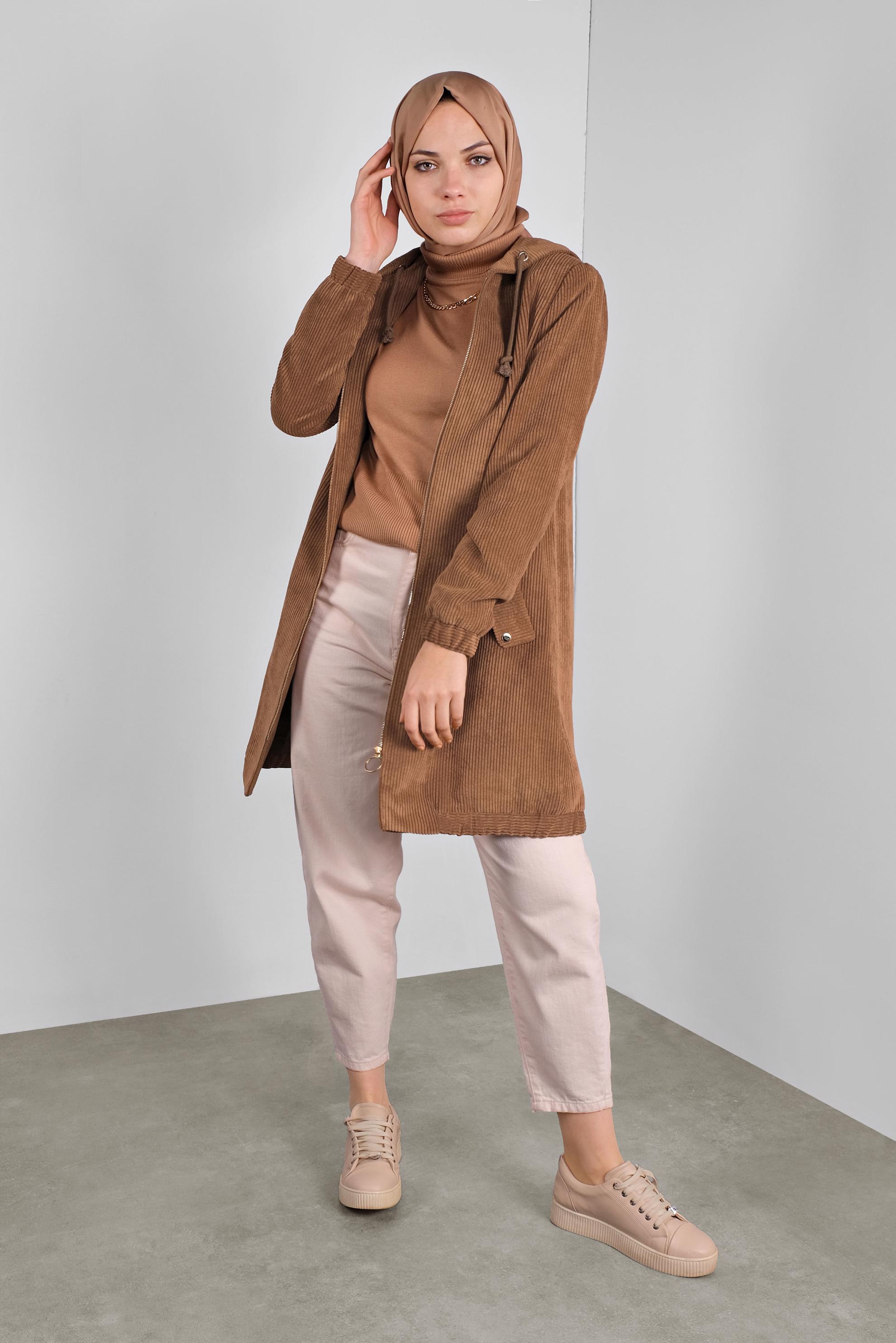 Tesettür giyim TABA FİTİLLİ KADİFE KAPÜŞONLU TRENÇKOT 10142