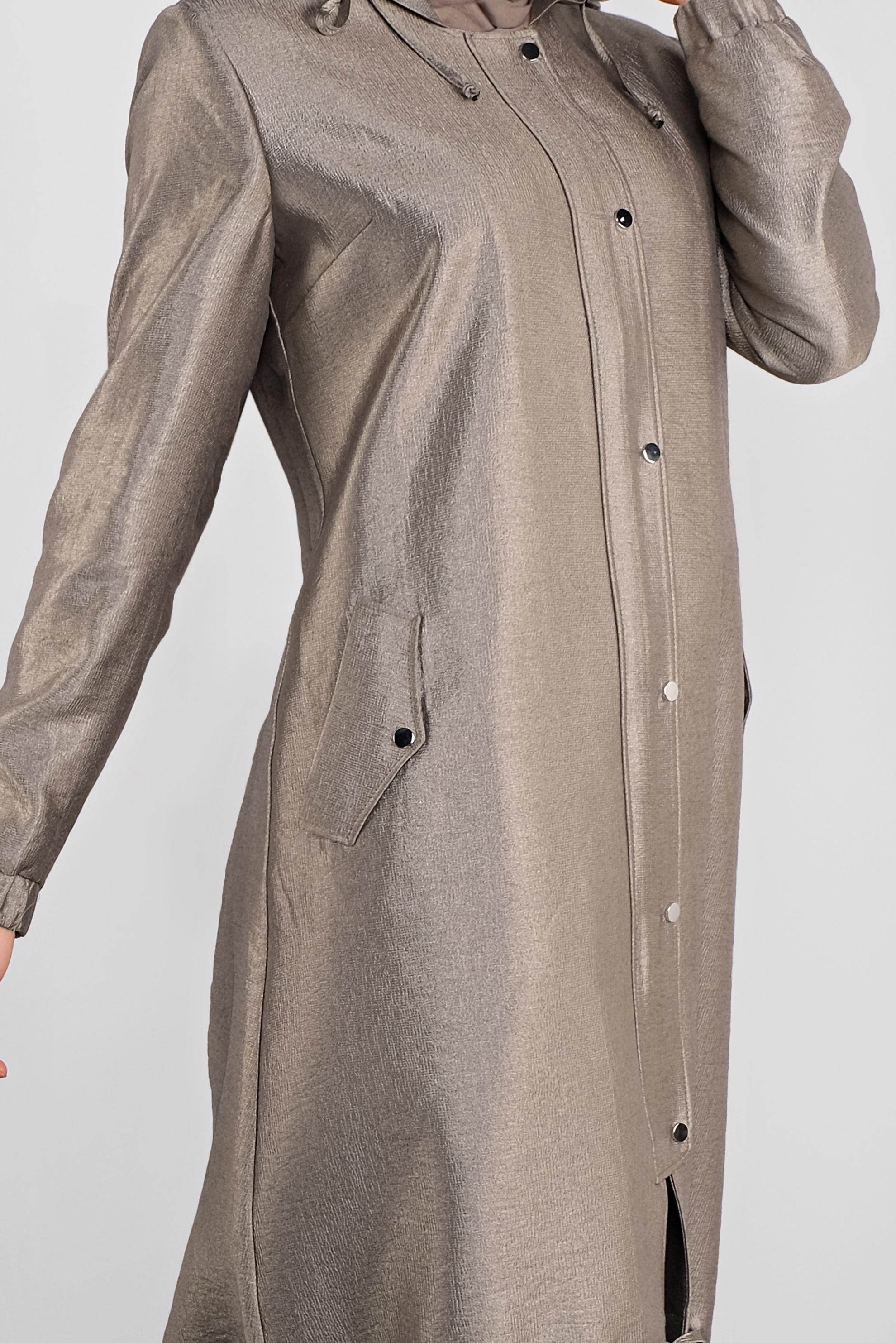 Tesettür giyim VİZON BÜZGÜLÜ KAPÜŞONLU  TRENÇKOT 10173 