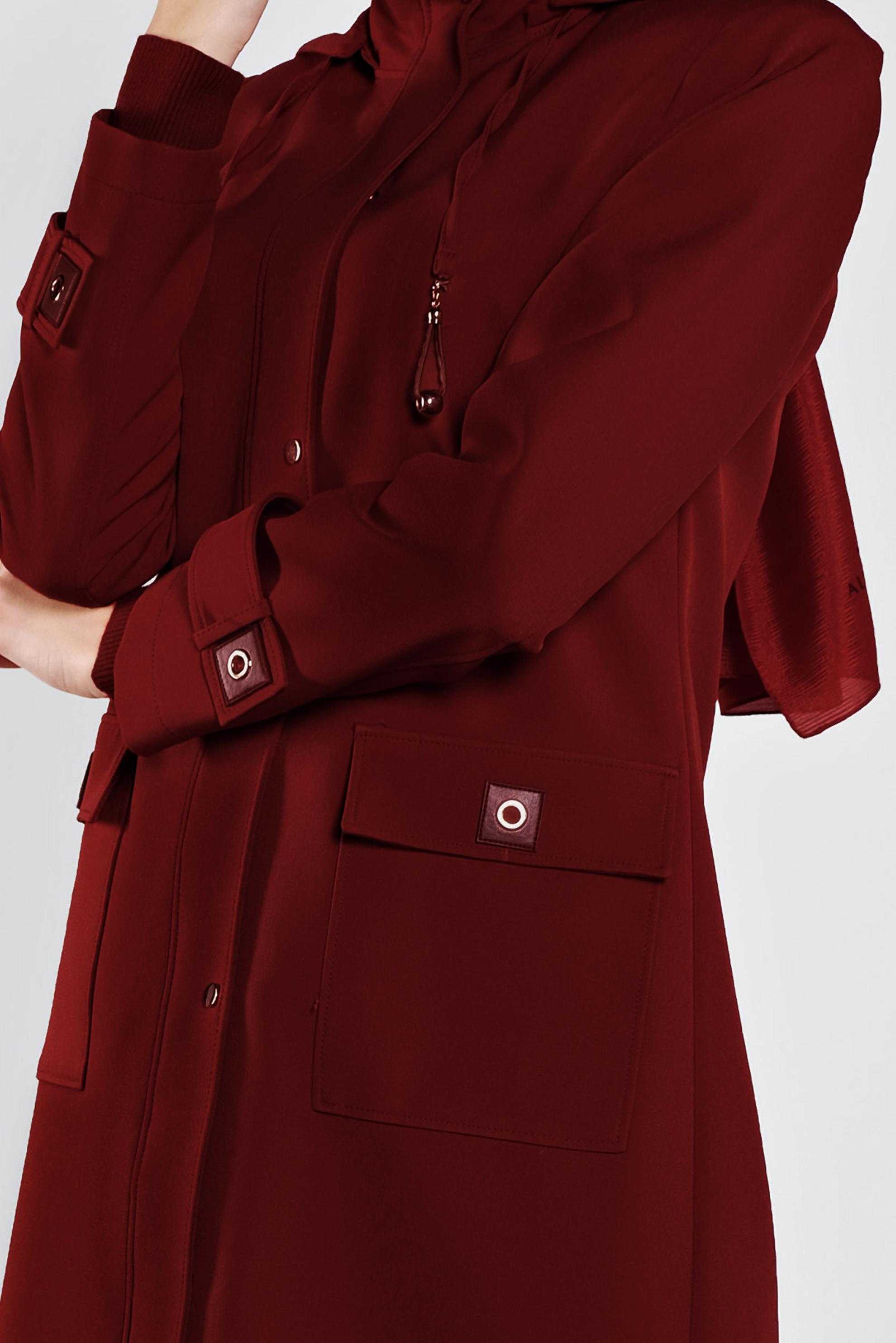 Tesettür giyim BORDO KAPÜŞONLU CEPLİ KUŞGÖZÜ DETAYLI TRENÇKOT 10280 