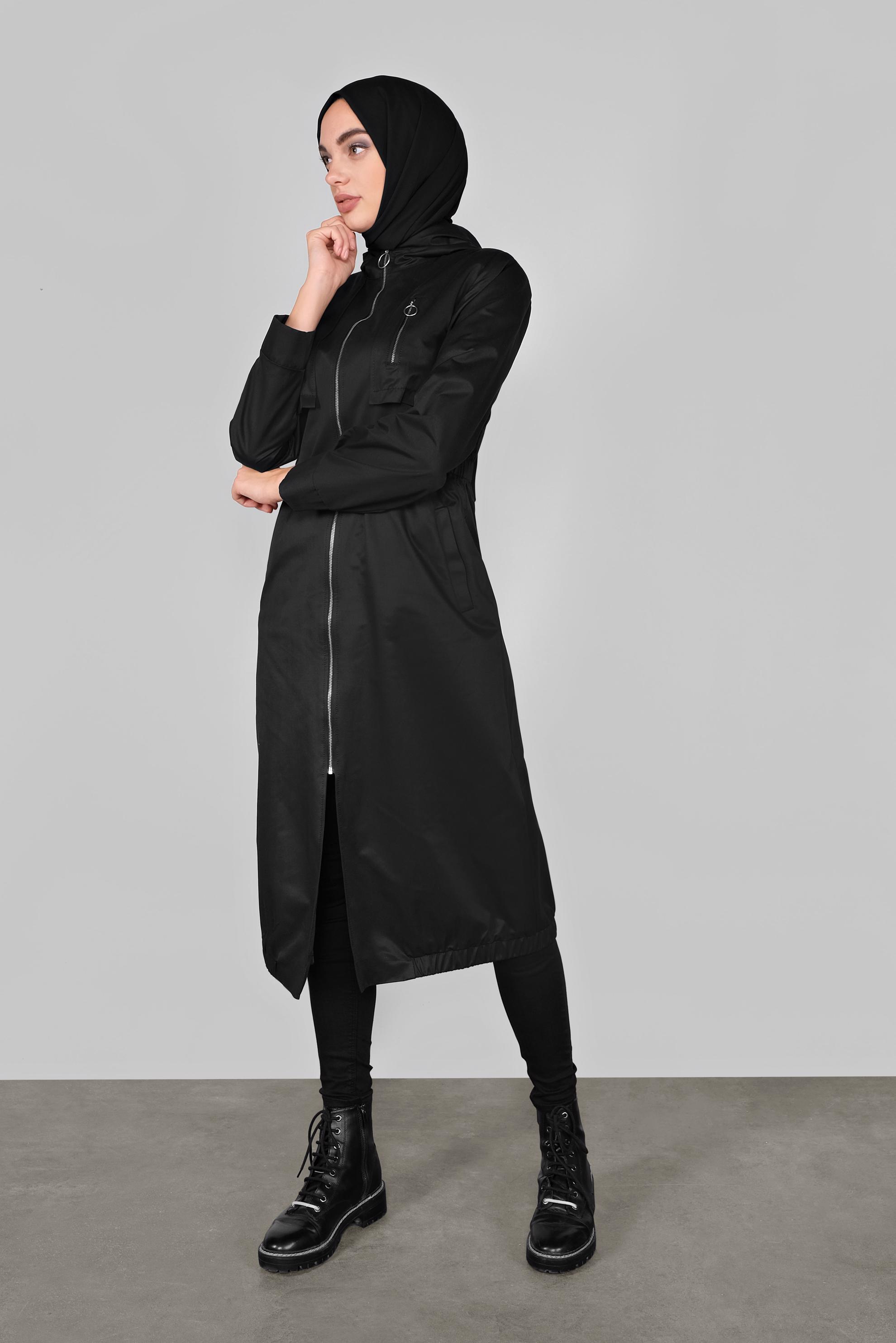 Tesettür giyim SİYAH KAPÜŞONLU FERMUARLI TRENÇKOT 10292 