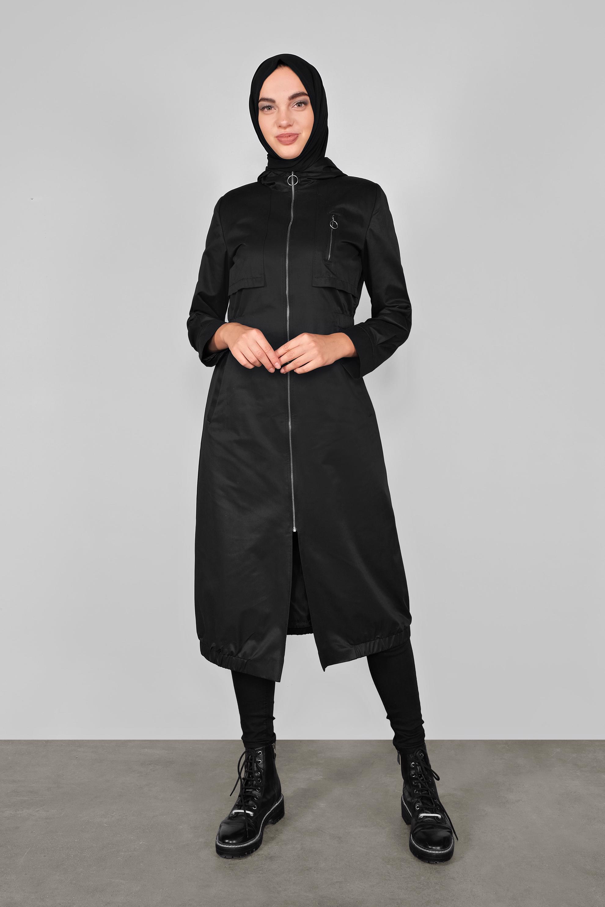 Tesettür giyim SİYAH KAPÜŞONLU FERMUARLI TRENÇKOT 10292 