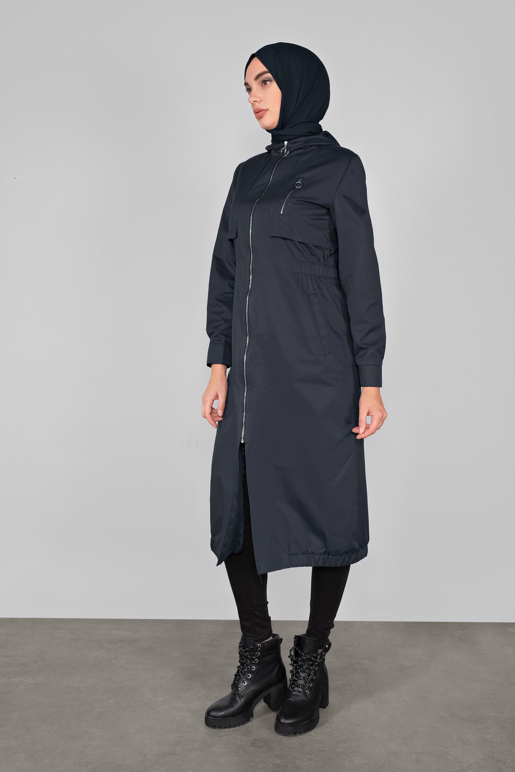 Tesettür giyim LACİVERT KAPÜŞONLU FERMUARLI TRENÇKOT 10292 