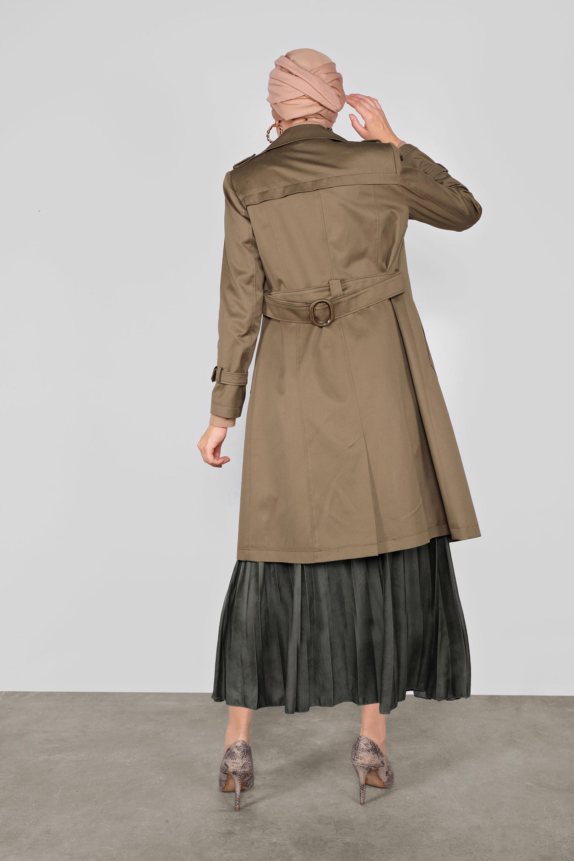 Tesettür giyim YEŞİL DÜĞMELİ KRUVAZE YAKA TRENÇKOT 10306 