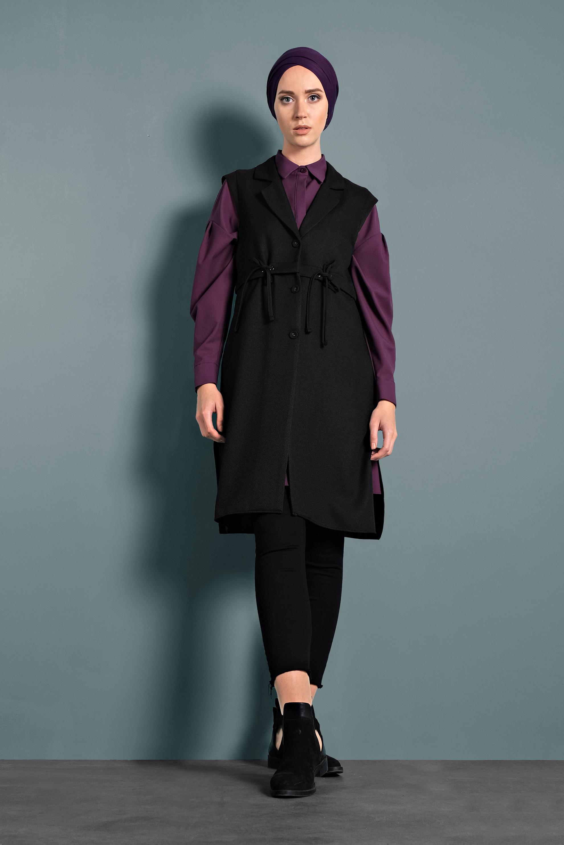 Tesettür giyim SİYAH BAĞCIKLI DÜĞMELİ YELEK 40121