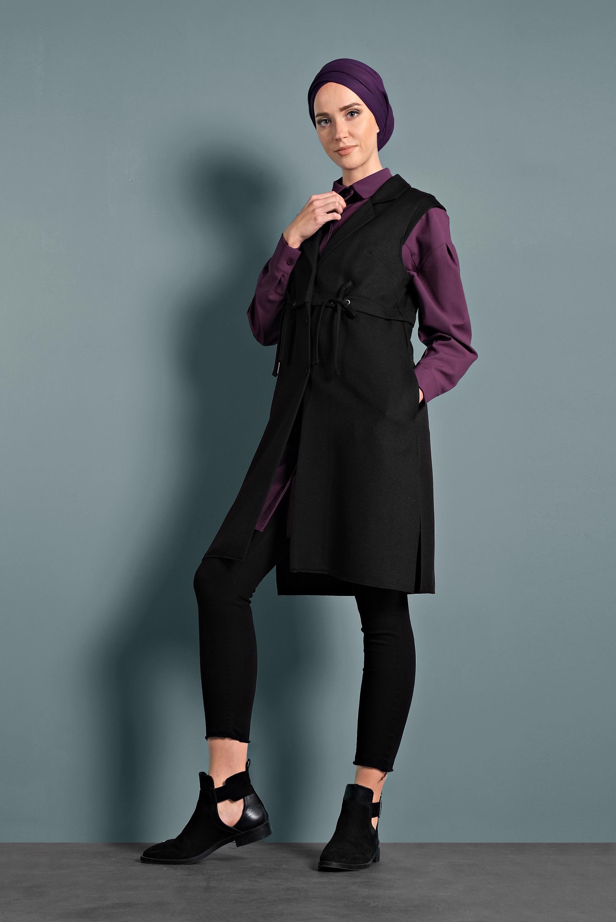 Tesettür giyim SİYAH BAĞCIKLI DÜĞMELİ YELEK 40121