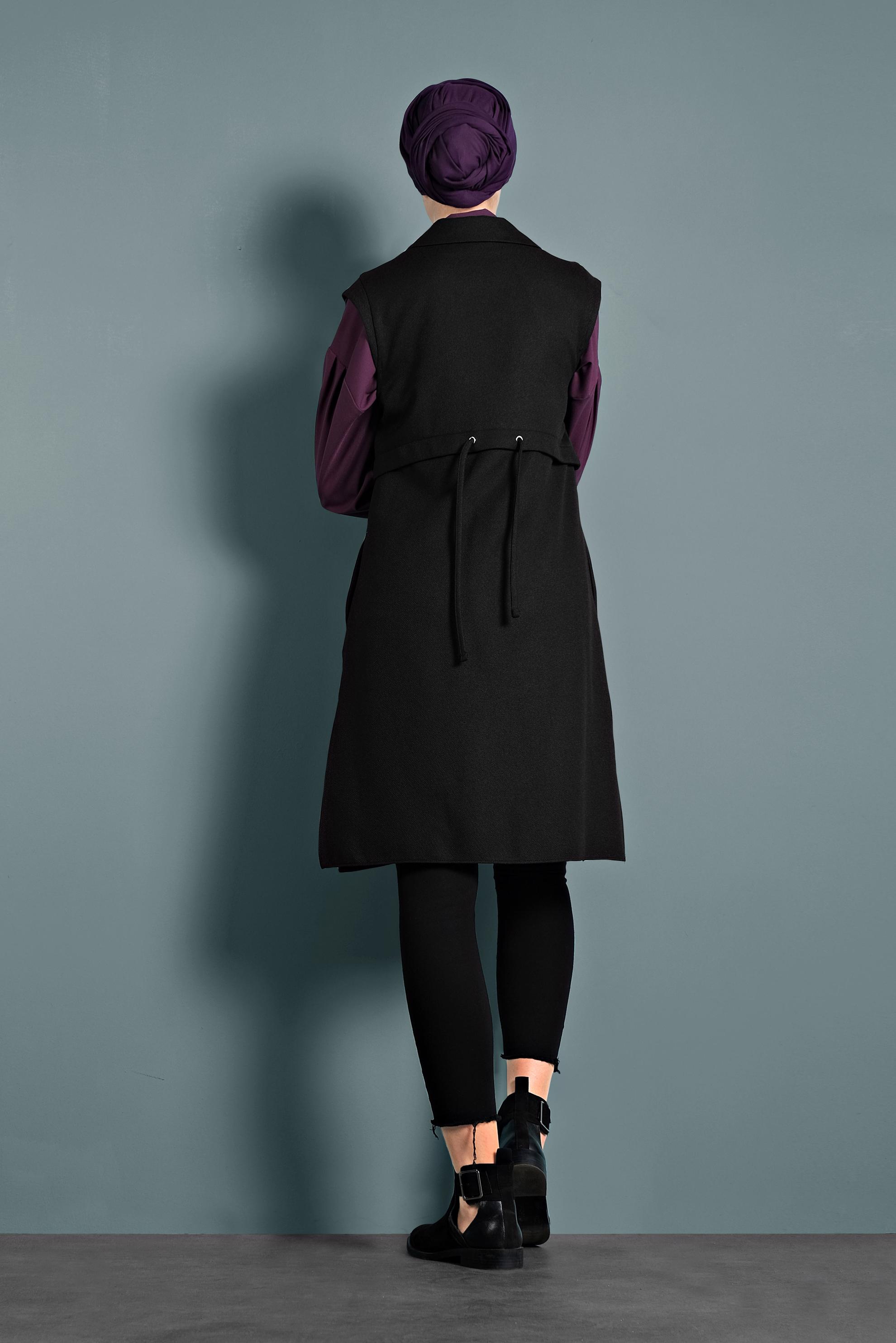 Tesettür giyim SİYAH BAĞCIKLI DÜĞMELİ YELEK 40121