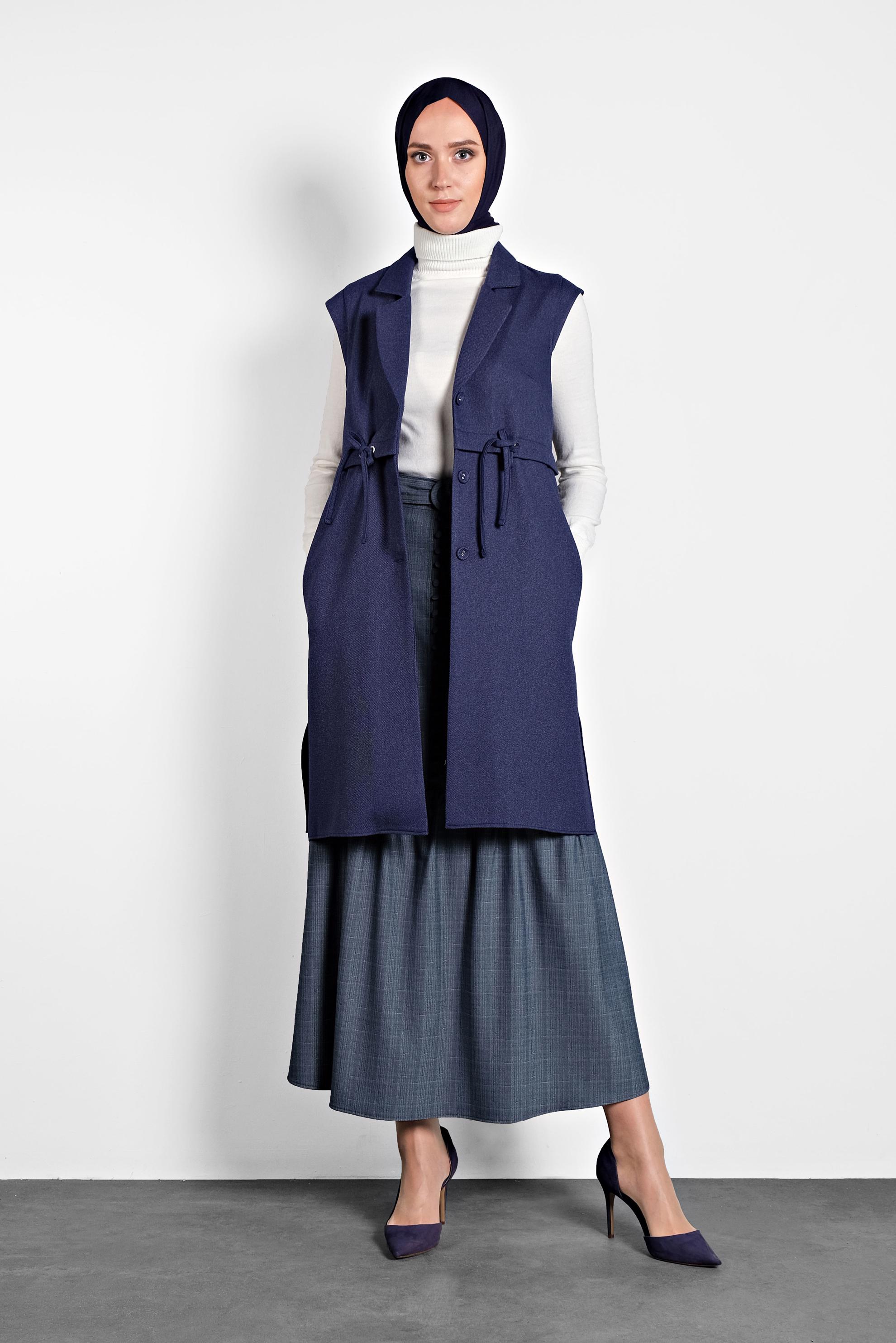 Tesettür giyim LACİVERT BAĞCIKLI DÜĞMELİ YELEK 40121