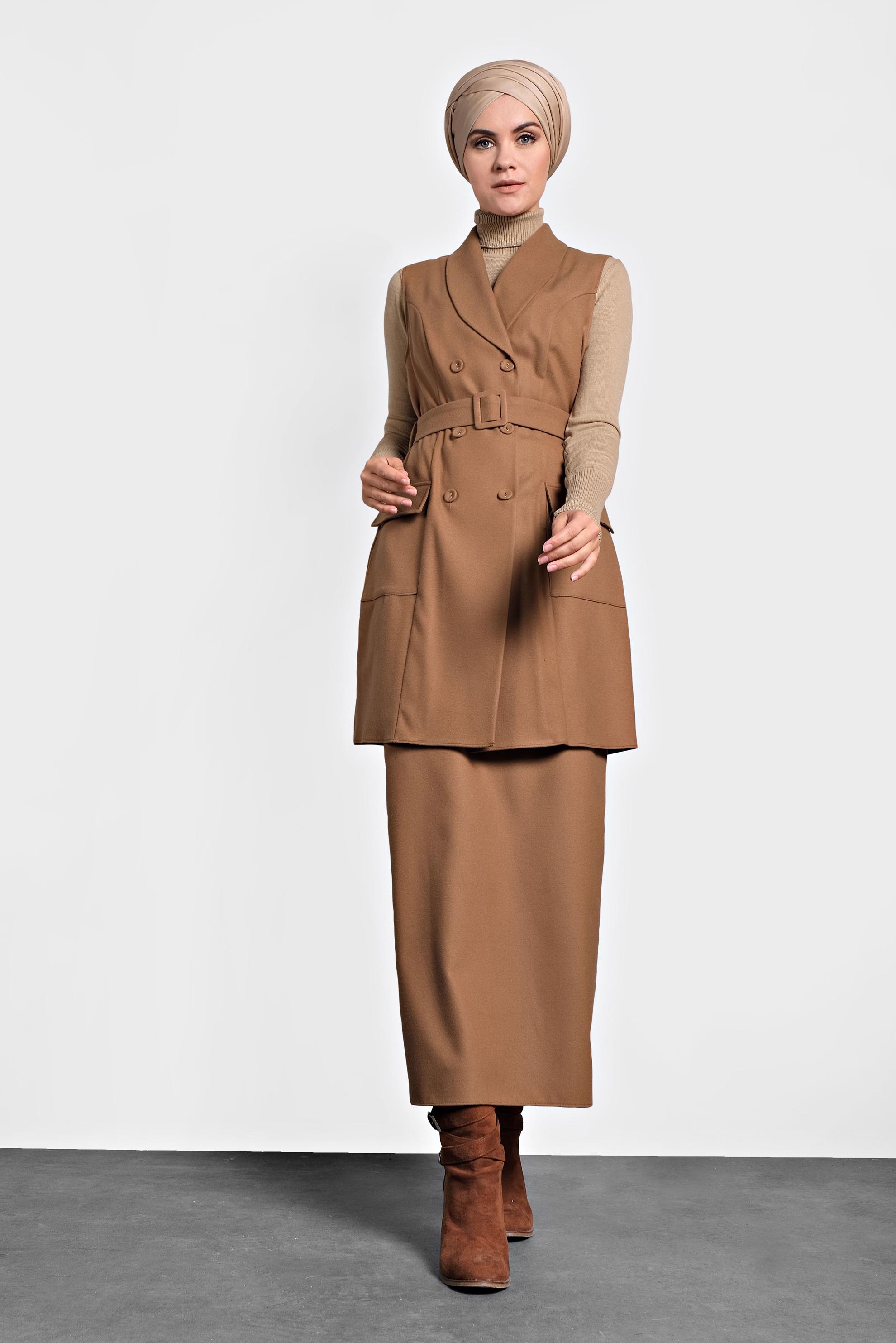 Tesettür giyim PEMBE DÜĞMELİ KEMERLİ YELEK 40122 