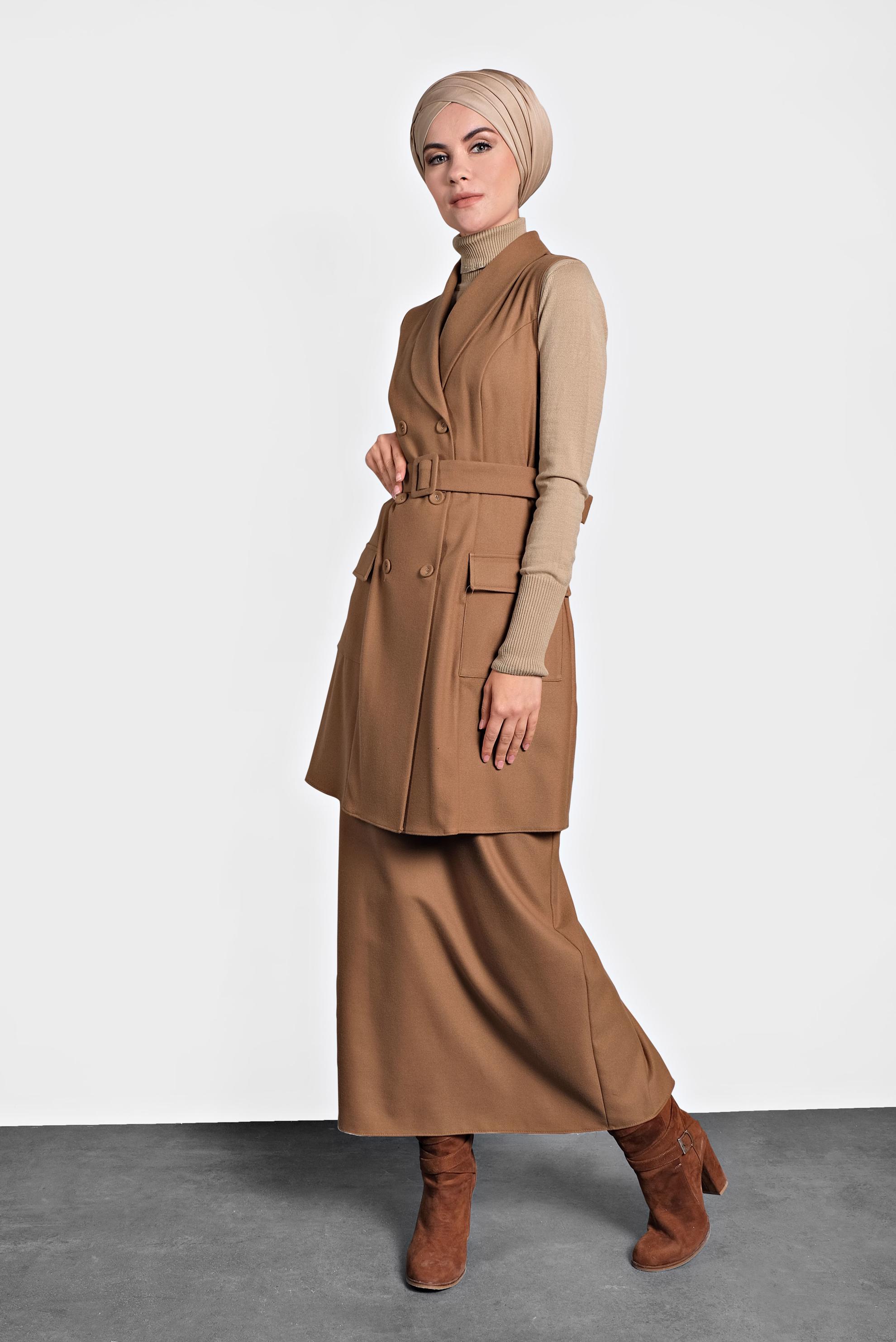 Tesettür giyim PEMBE DÜĞMELİ KEMERLİ YELEK 40122 