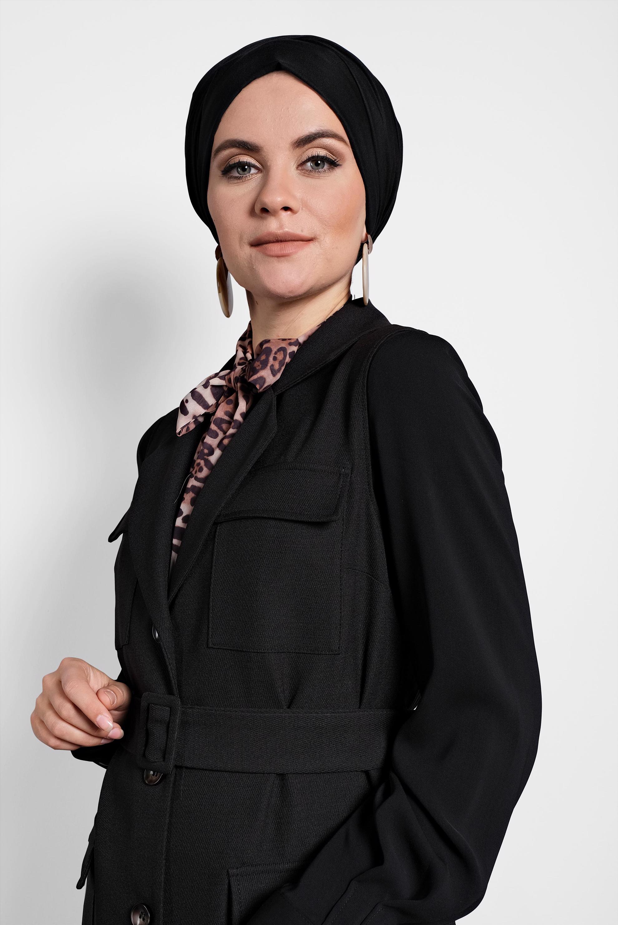 Tesettür giyim SİYAH KEMERLİ DÜĞMELİ YELEK 40128