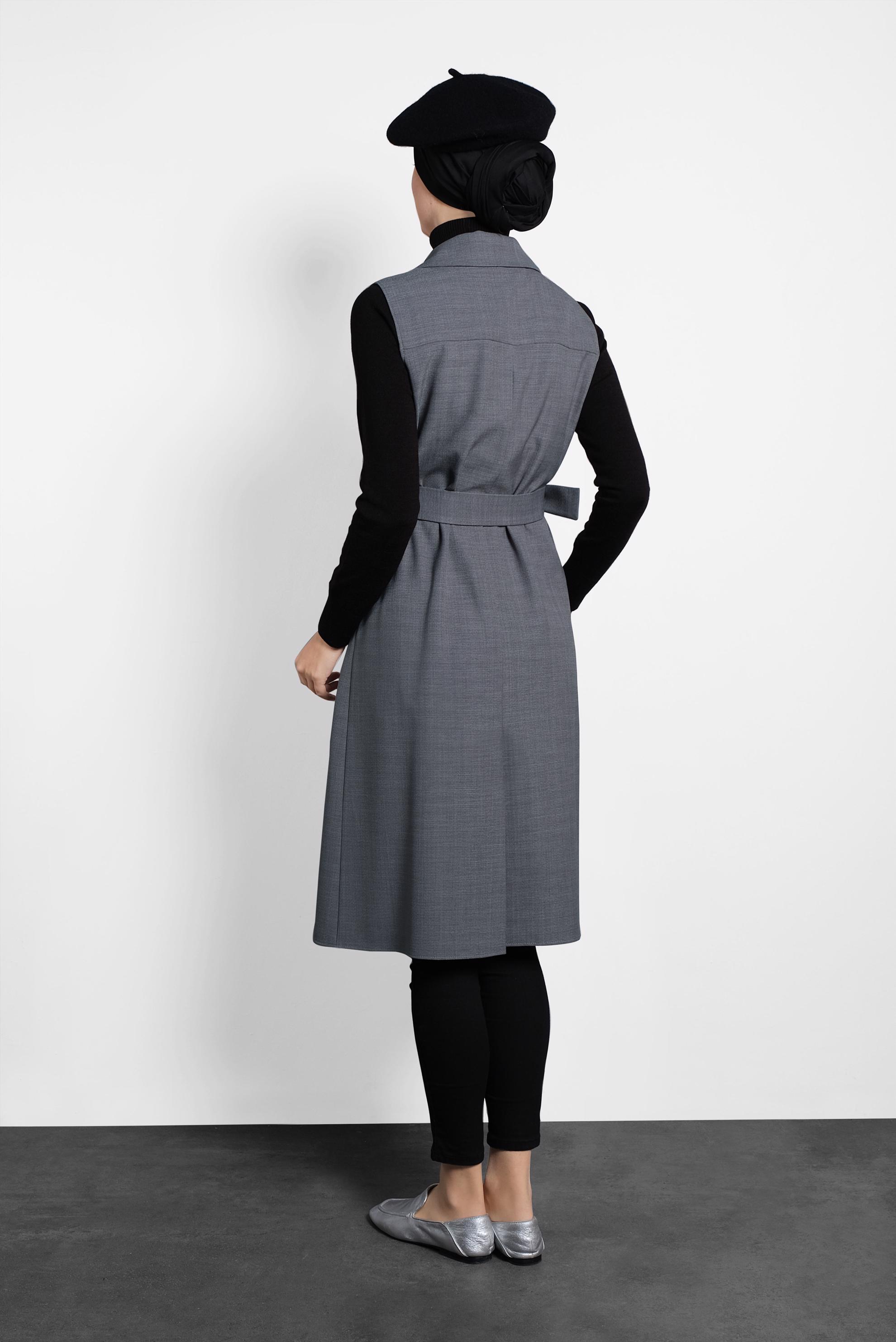 Tesettür giyim GRİ KEMERLİ DÜĞMELİ YELEK 40128