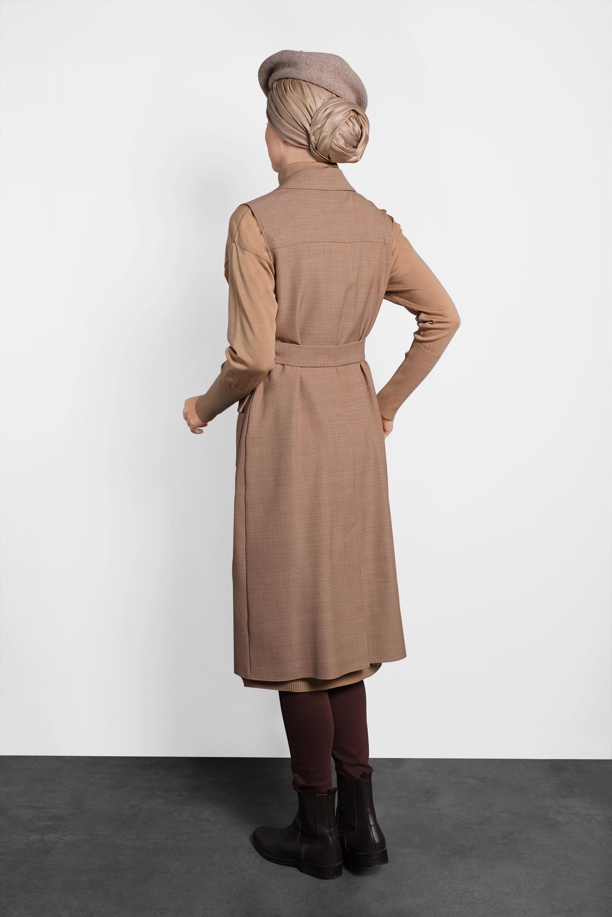 Tesettür giyim KAHVE KEMERLİ DÜĞMELİ YELEK 40128