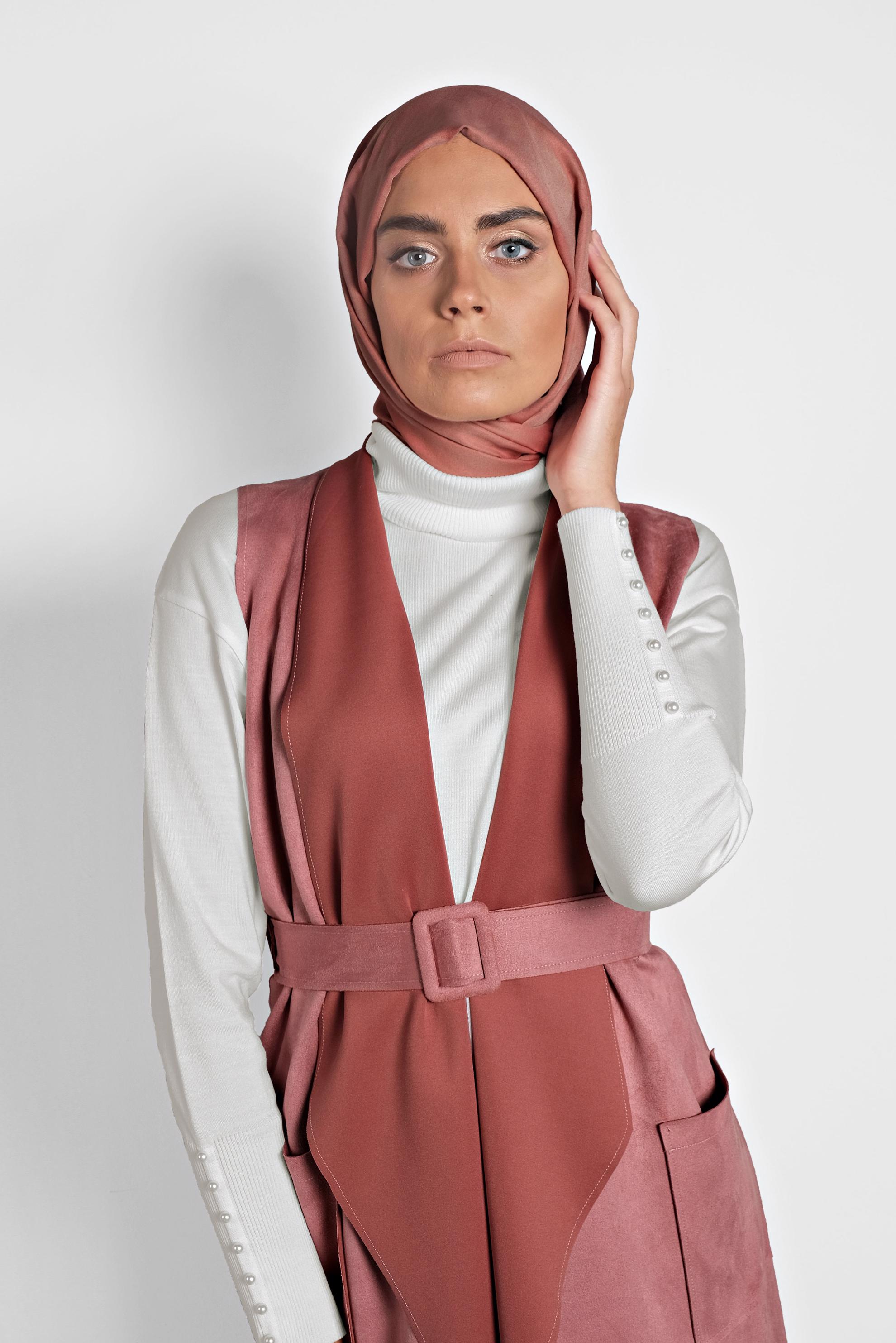 Tesettür giyim PUDRA KEMERLİ ŞAL YAKA YELEK 40244