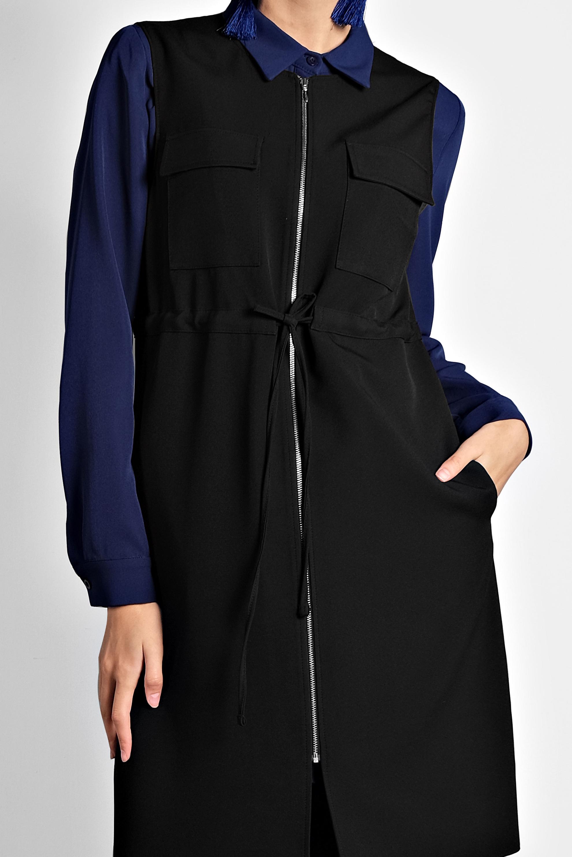 Tesettür giyim SİYAH BİSİKLET YAKA BELİ LASTİKLİ FERMUARLI YELEK 40247