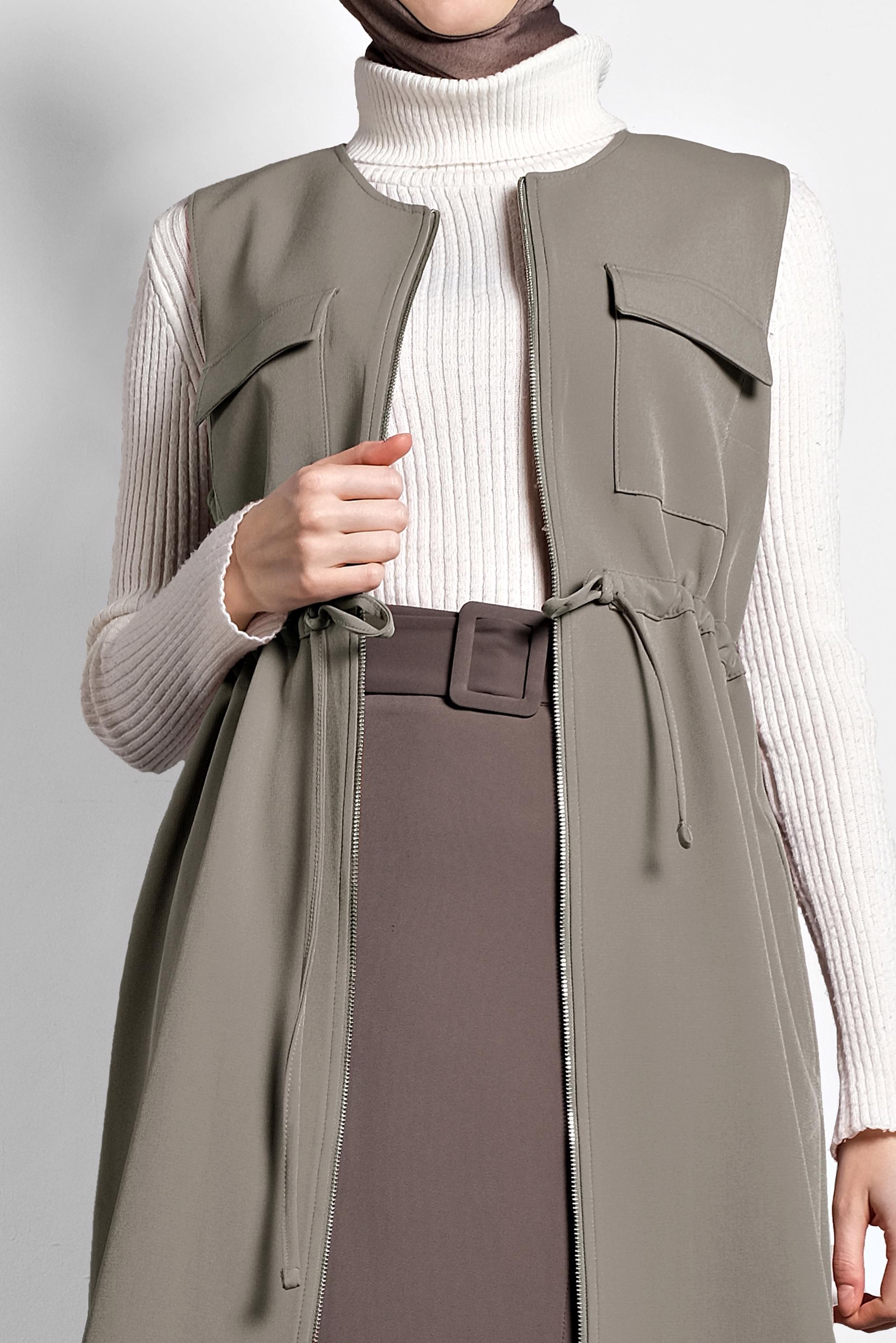 Tesettür giyim GRİ BİSİKLET YAKA BELİ LASTİKLİ FERMUARLI YELEK 40247