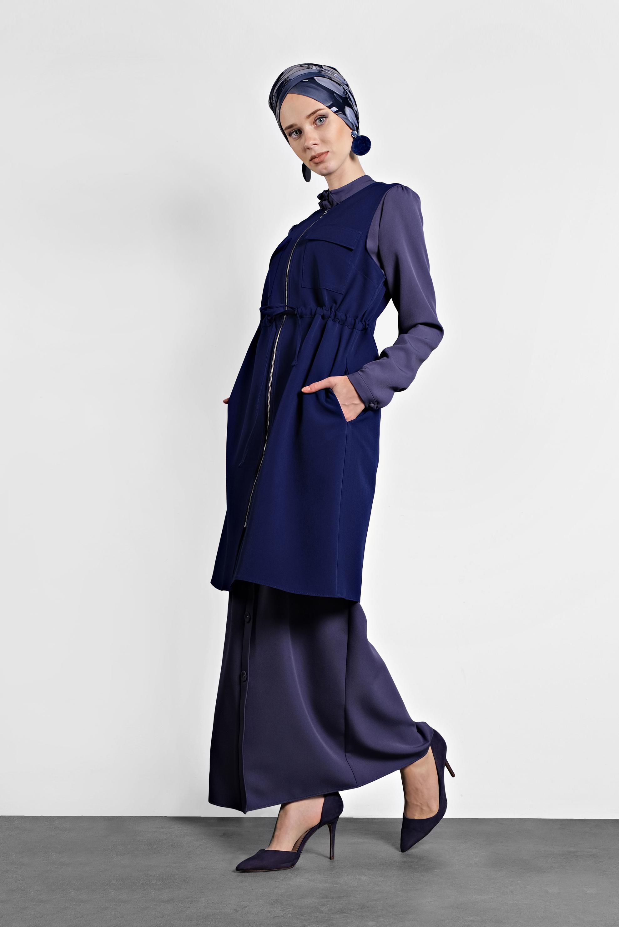 Tesettür giyim LACİVERT BİSİKLET YAKA BELİ LASTİKLİ FERMUARLI YELEK 40247