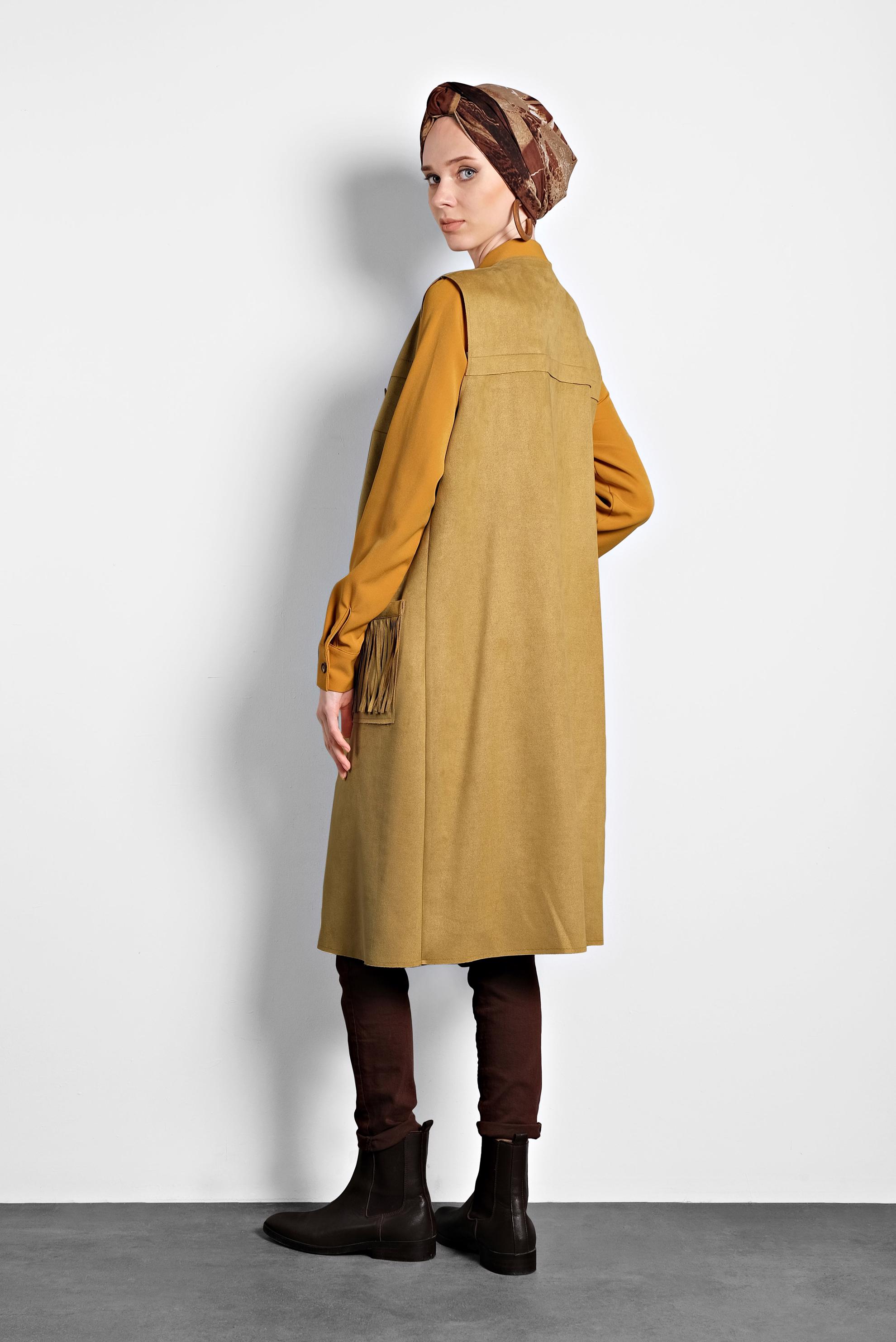 Tesettür giyim SARI PÜSKÜL CEP DETAYLI SÜET YELEK 40260