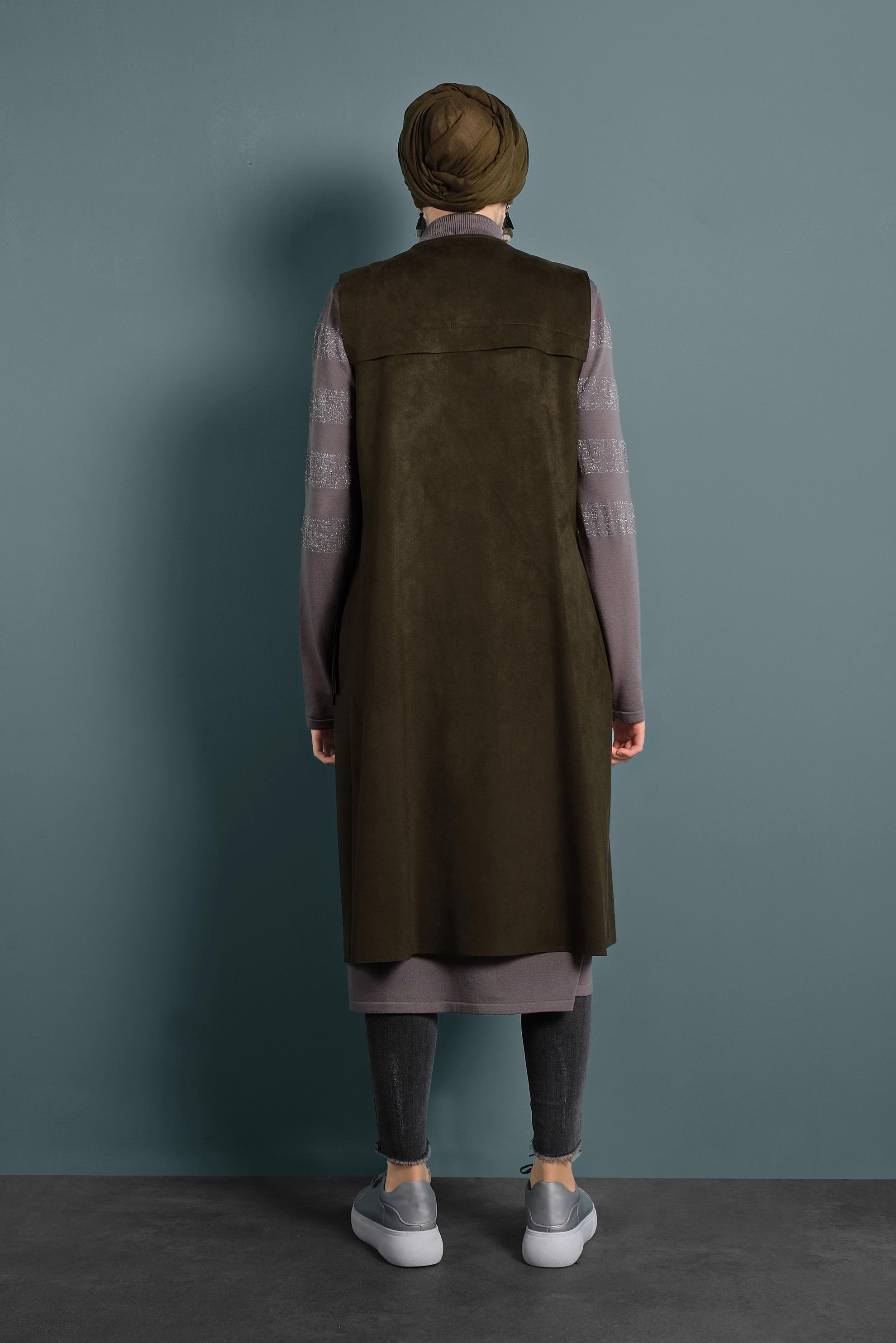 Tesettür giyim HAKİ PÜSKÜL CEP DETAYLI SÜET YELEK 40260