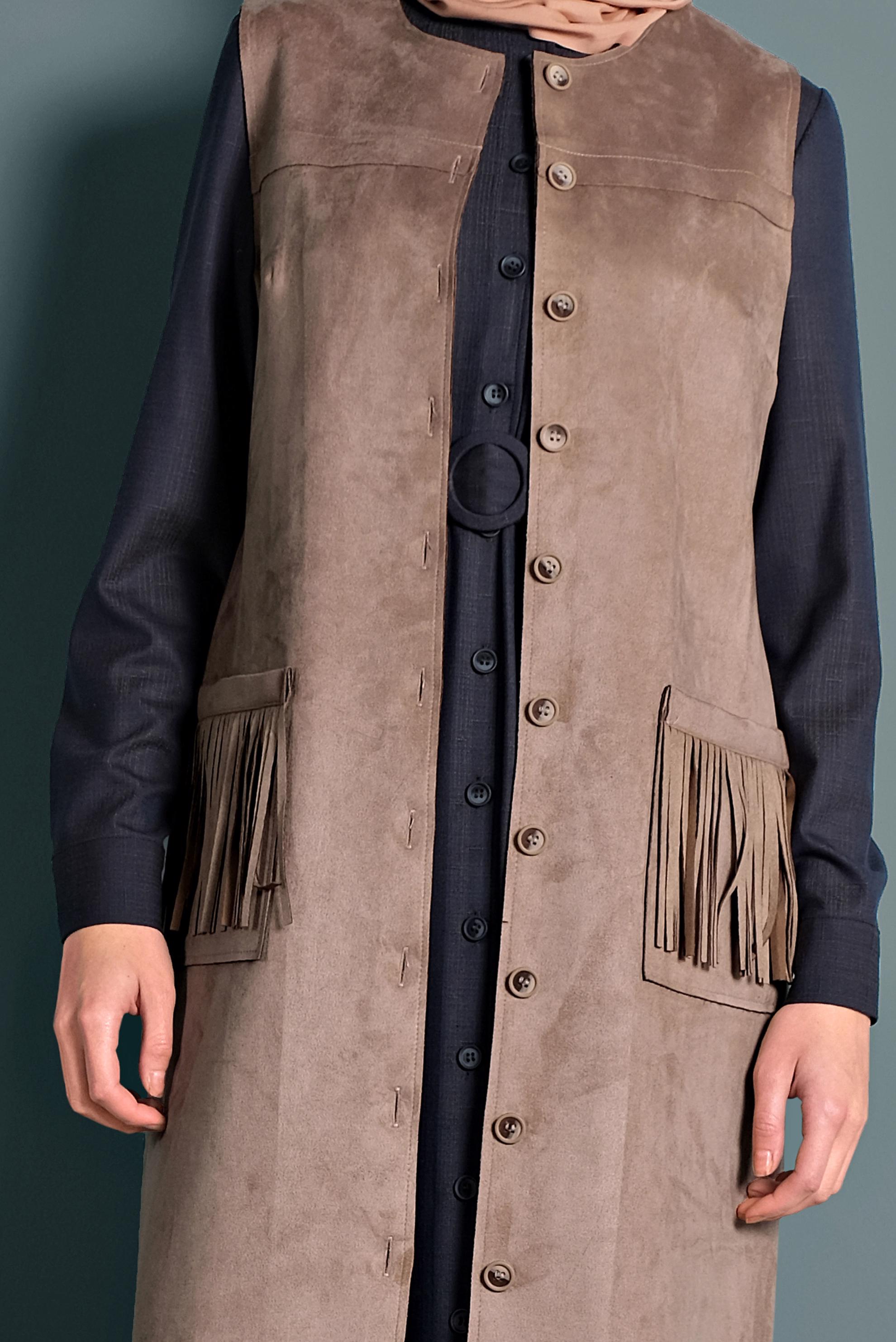 Tesettür giyim VİZON PÜSKÜL CEP DETAYLI SÜET YELEK 40260