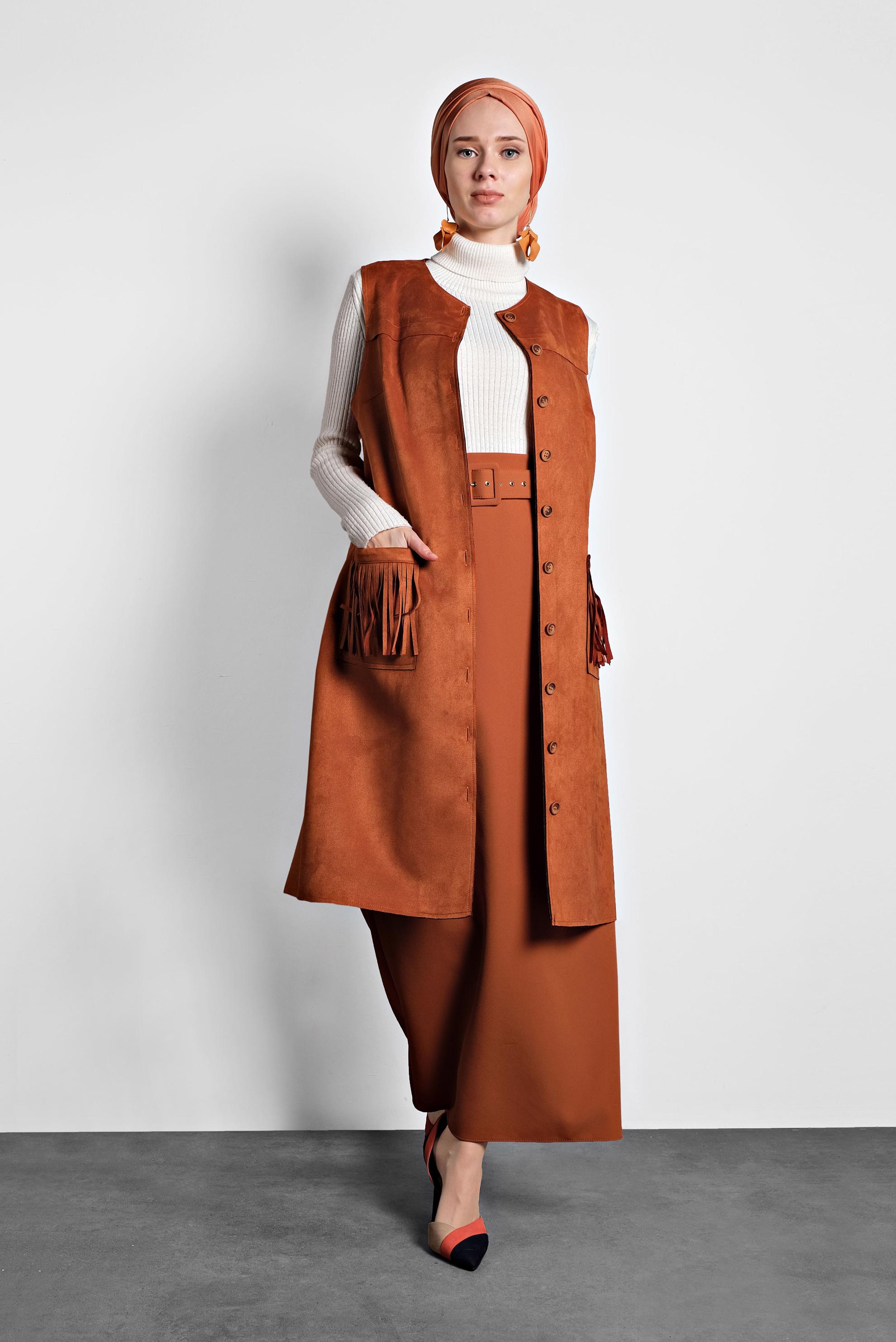 Tesettür giyim TURUNCU PÜSKÜL CEP DETAYLI SÜET YELEK 40260