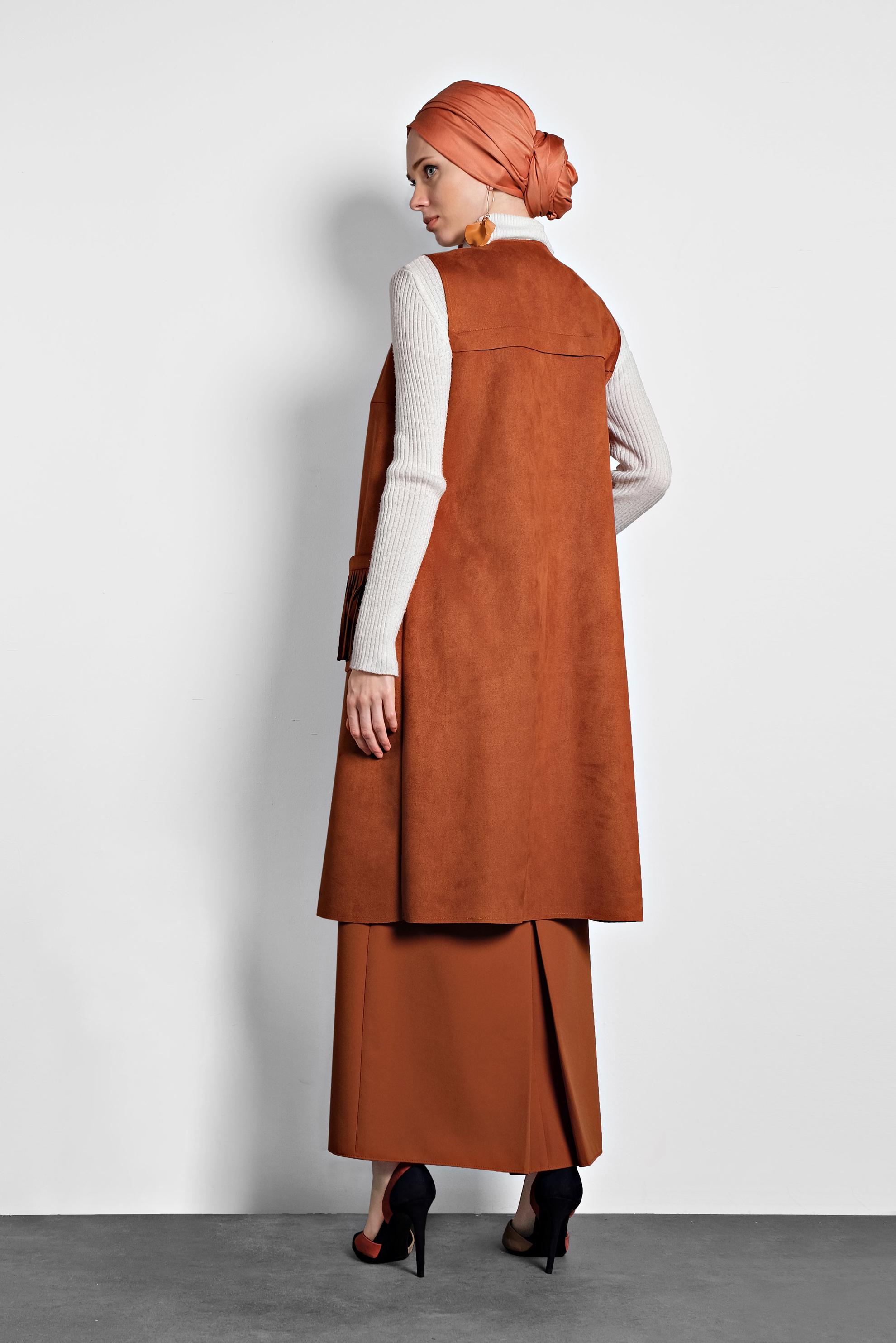 Tesettür giyim TURUNCU PÜSKÜL CEP DETAYLI SÜET YELEK 40260