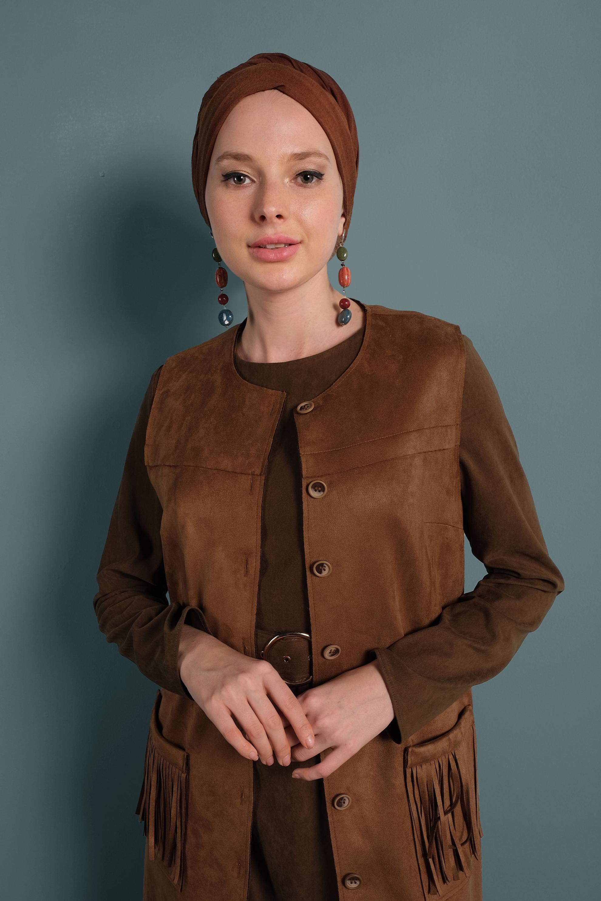 Tesettür giyim KAHVE PÜSKÜL CEP DETAYLI SÜET YELEK 40260