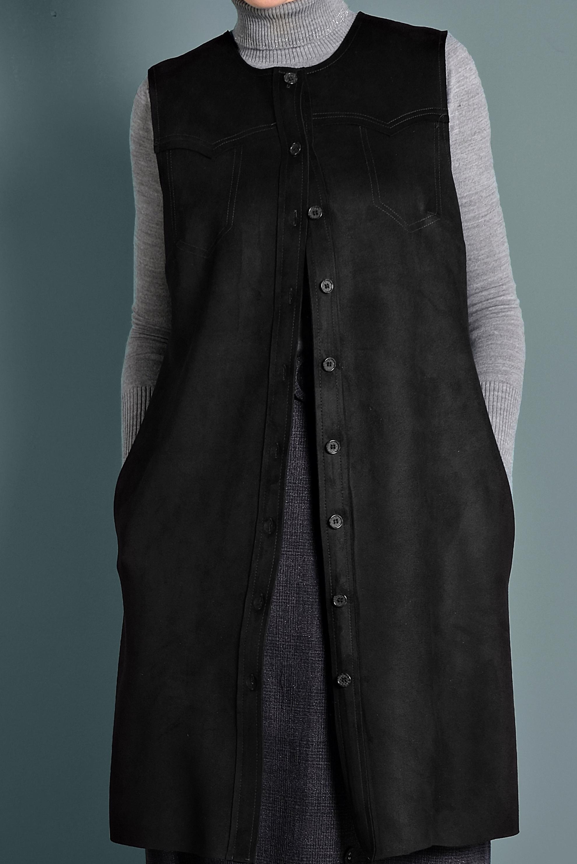 Tesettür giyim SİYAH DÜĞMELİ SÜET YELEK 40261