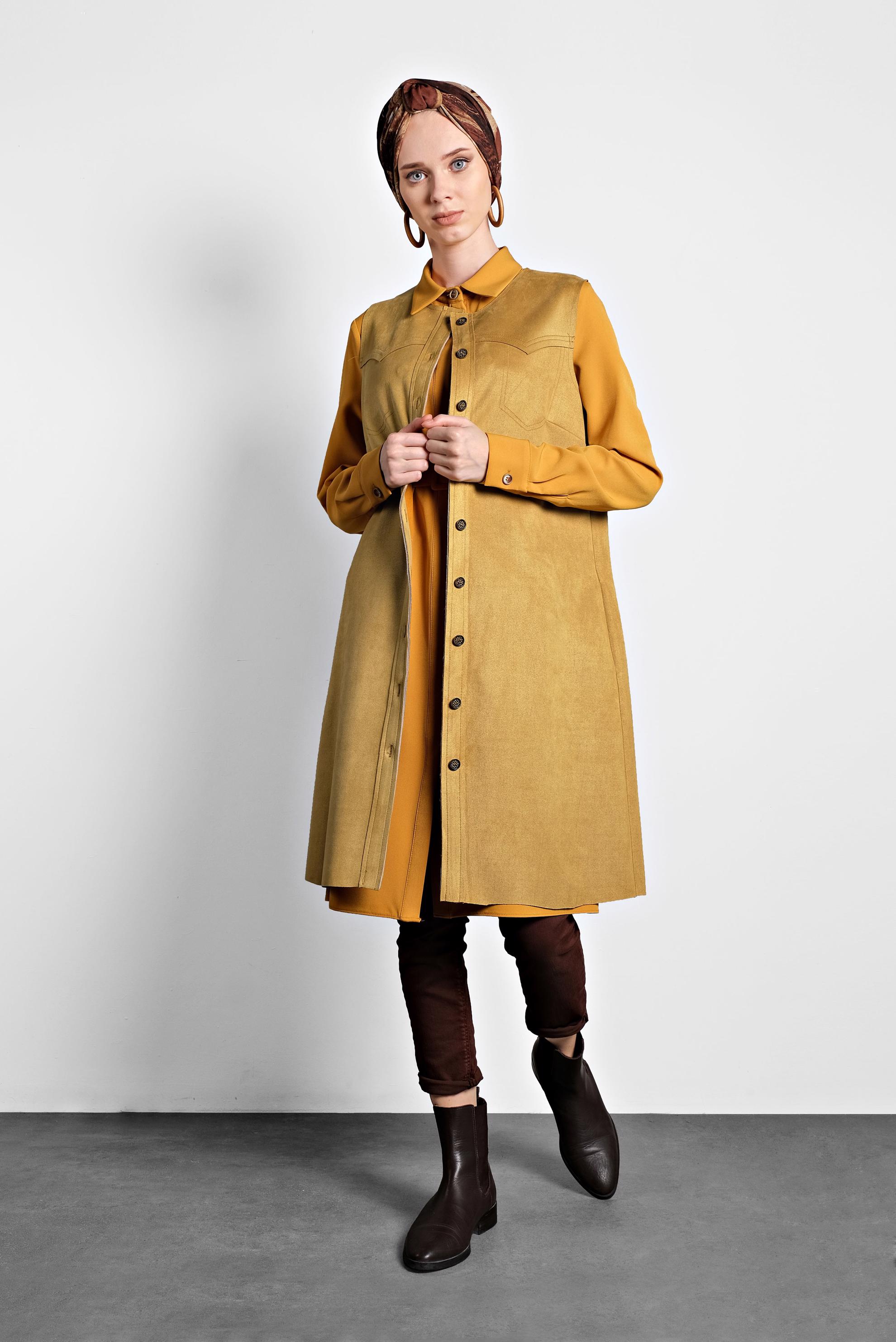 Tesettür giyim SARI DÜĞMELİ SÜET YELEK 40261