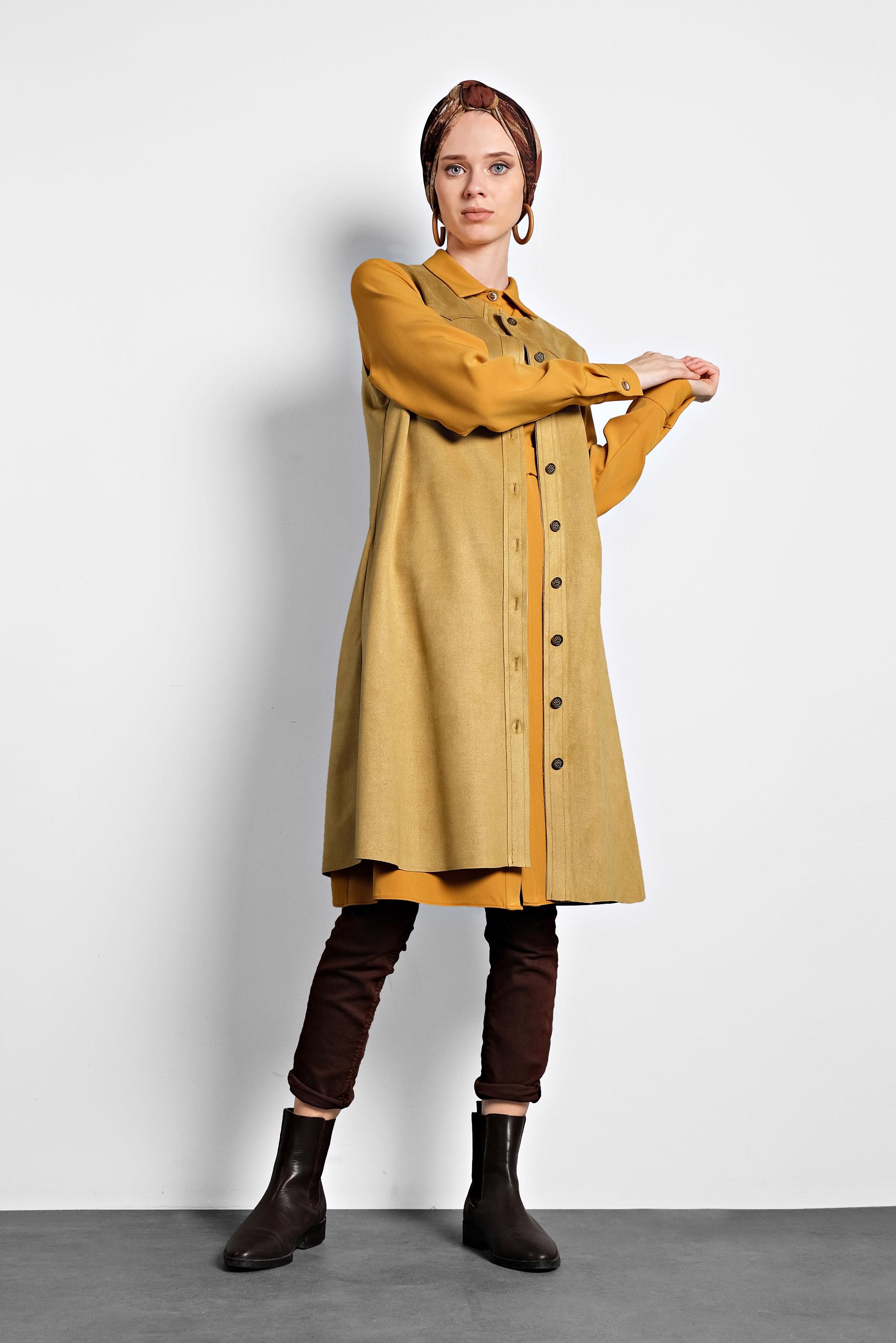 Tesettür giyim SARI DÜĞMELİ SÜET YELEK 40261