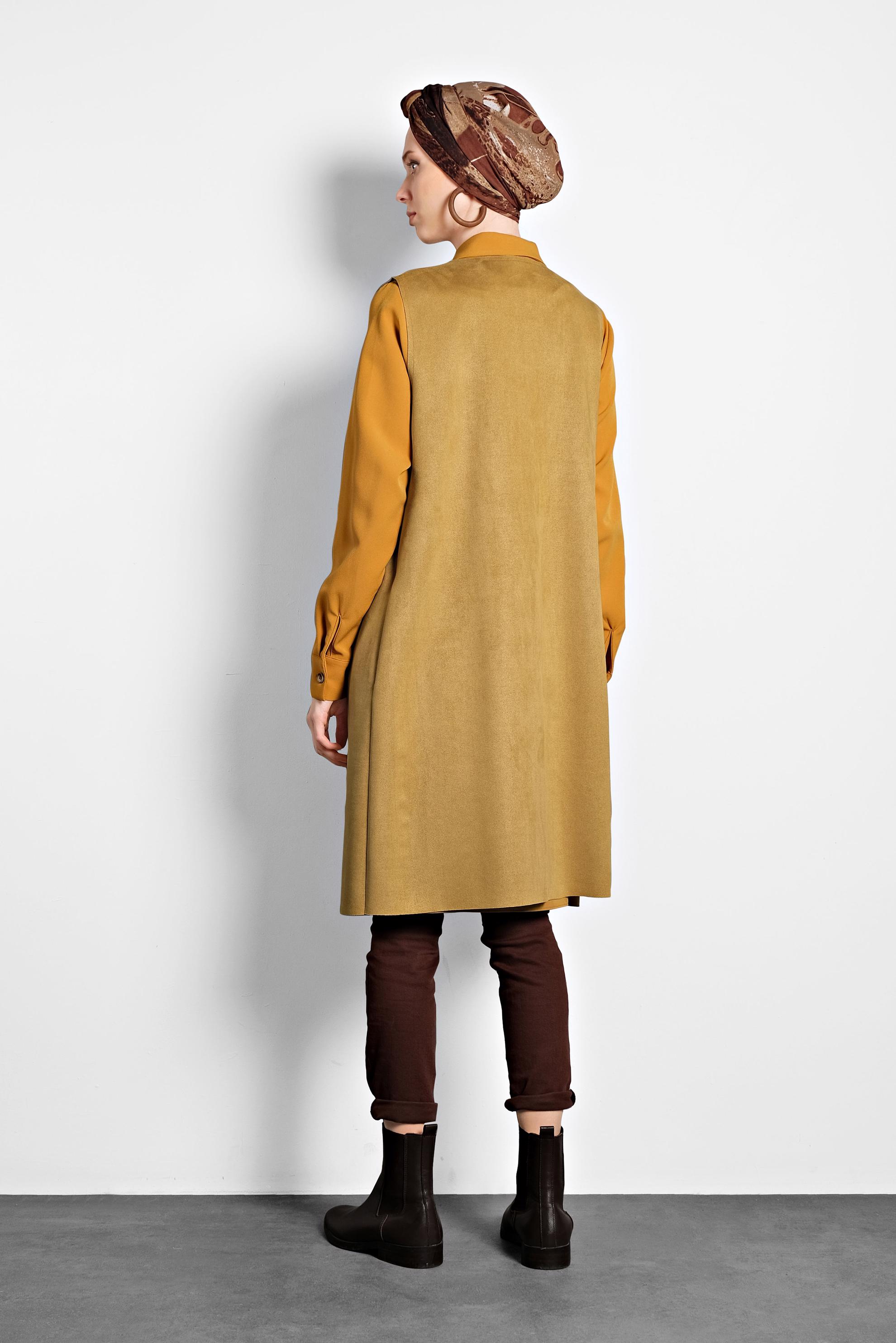 Tesettür giyim SARI DÜĞMELİ SÜET YELEK 40261