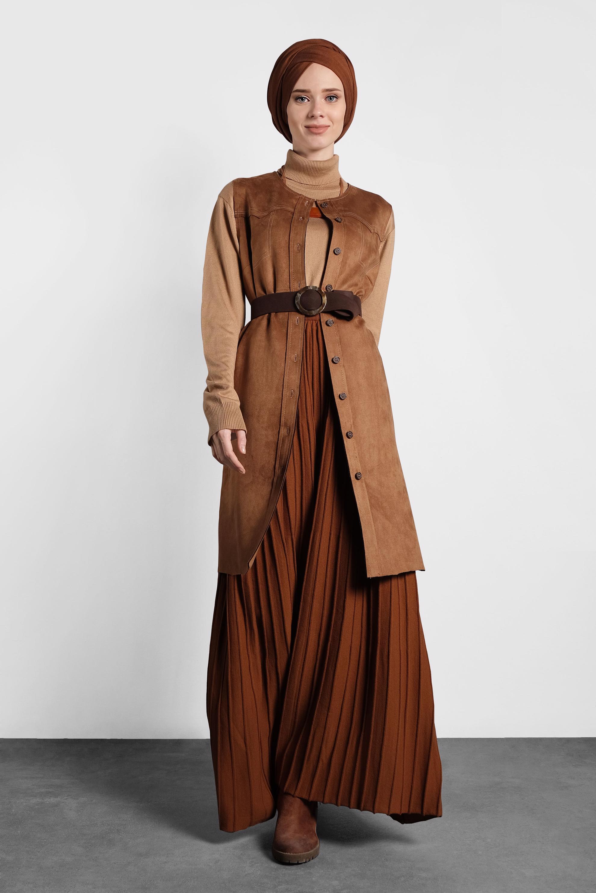 Tesettür giyim KAHVE DÜĞMELİ SÜET YELEK 40261