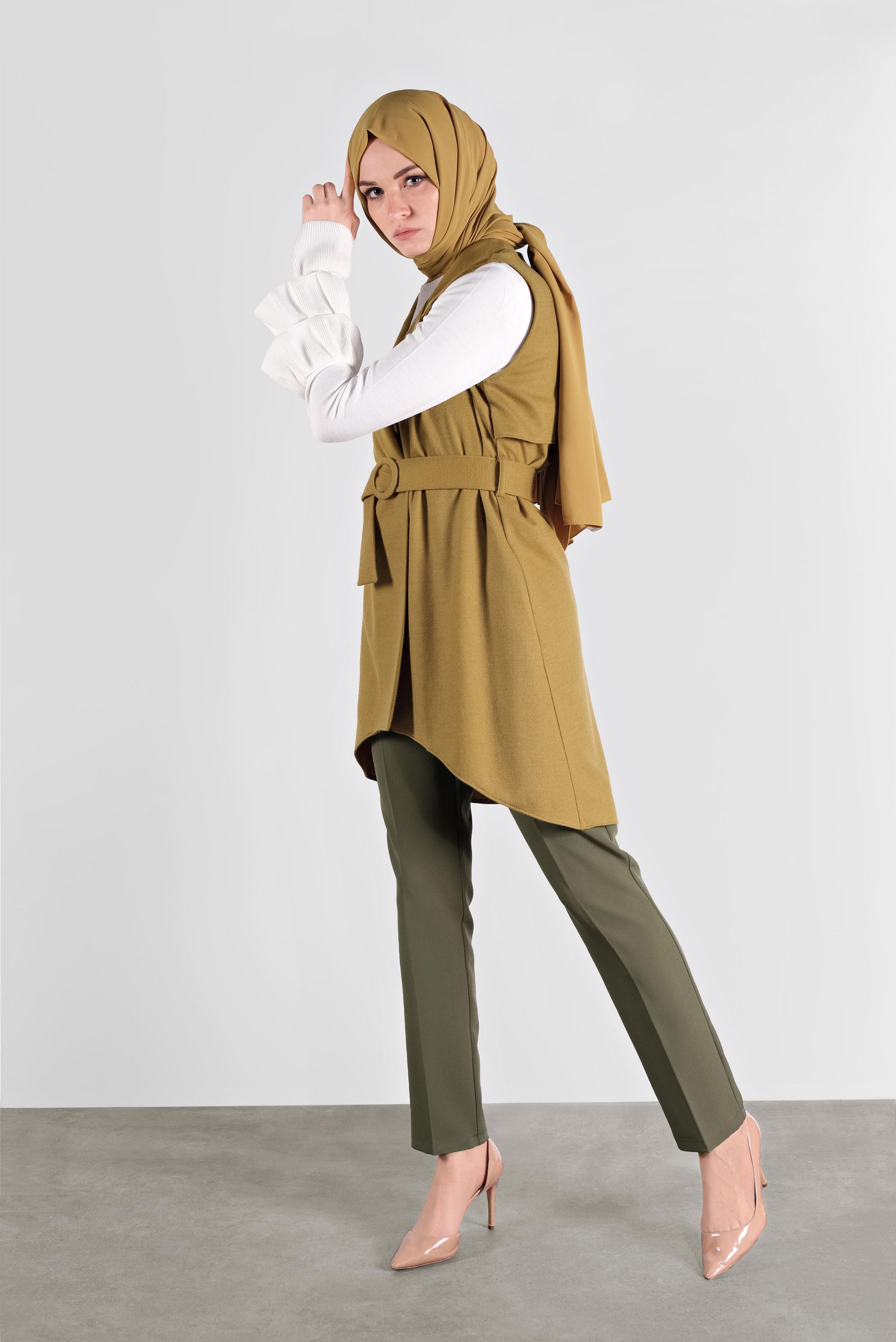 Tesettür giyim YEŞİL KEMERLİ ASİMETRİK KESİM YELEK 40262 