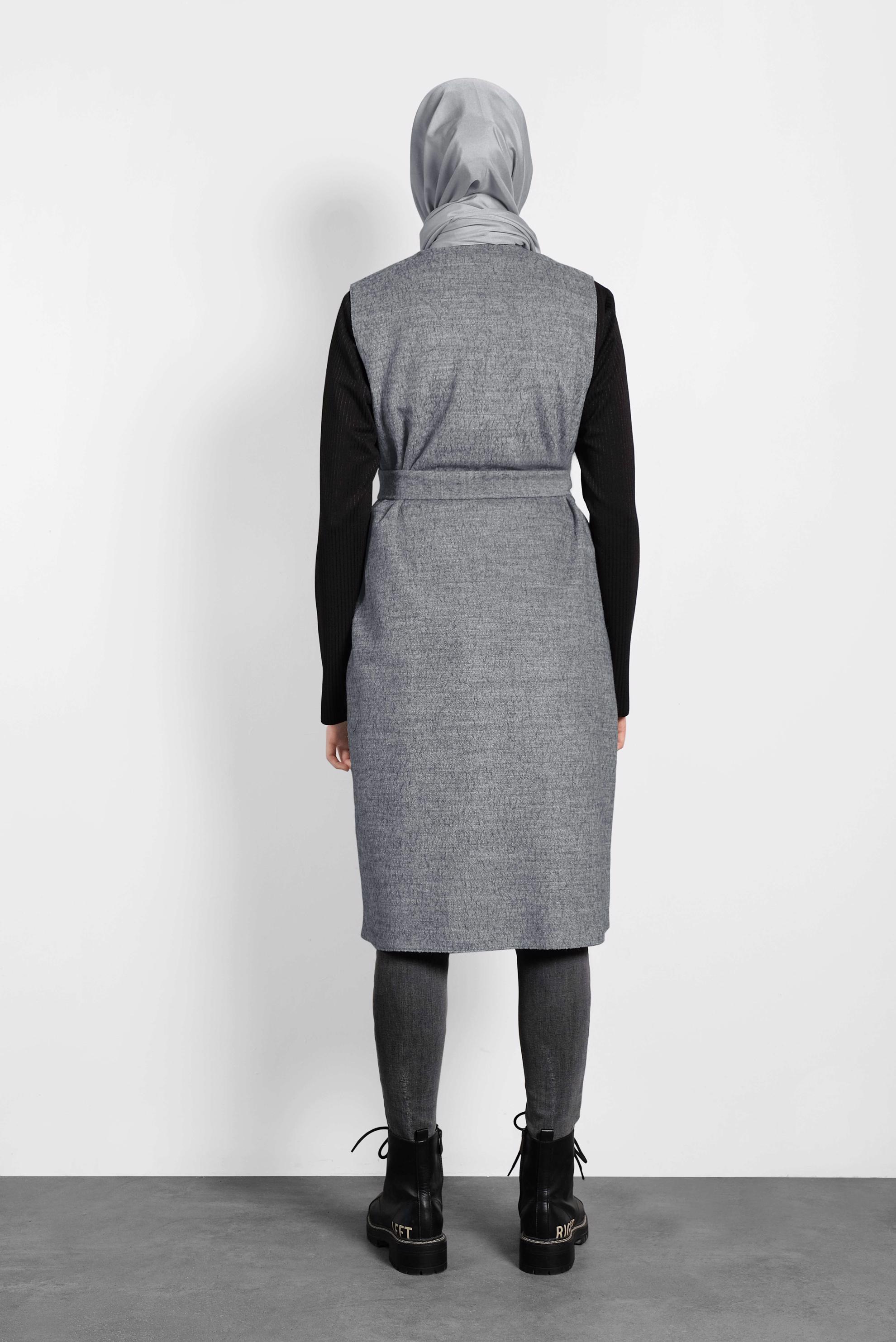 Tesettür giyim GRİ CEPLİ KRUVAZE YELEK 40264