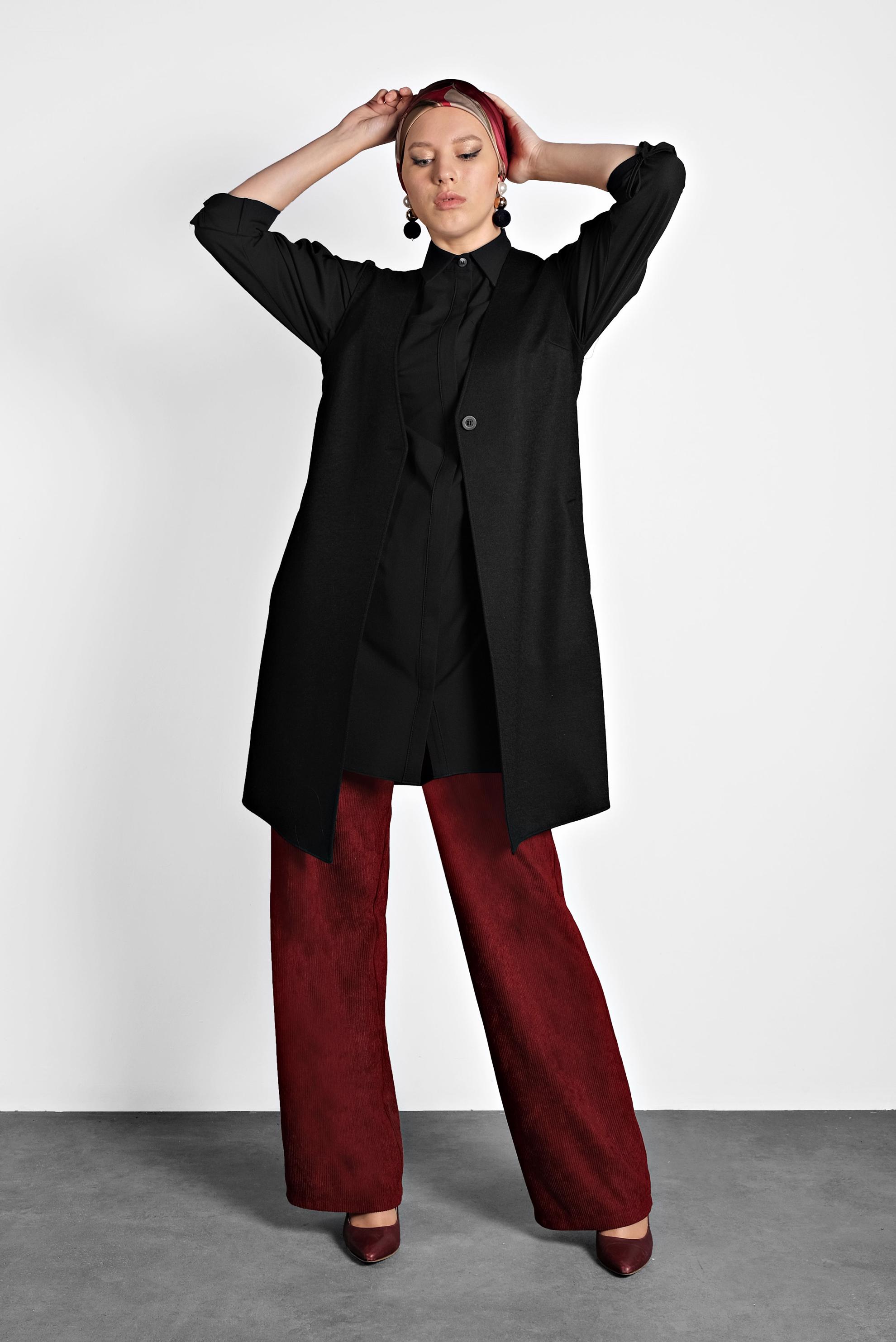 Tesettür giyim SİYAH NAKIŞ DETAYLI YELEK 40293