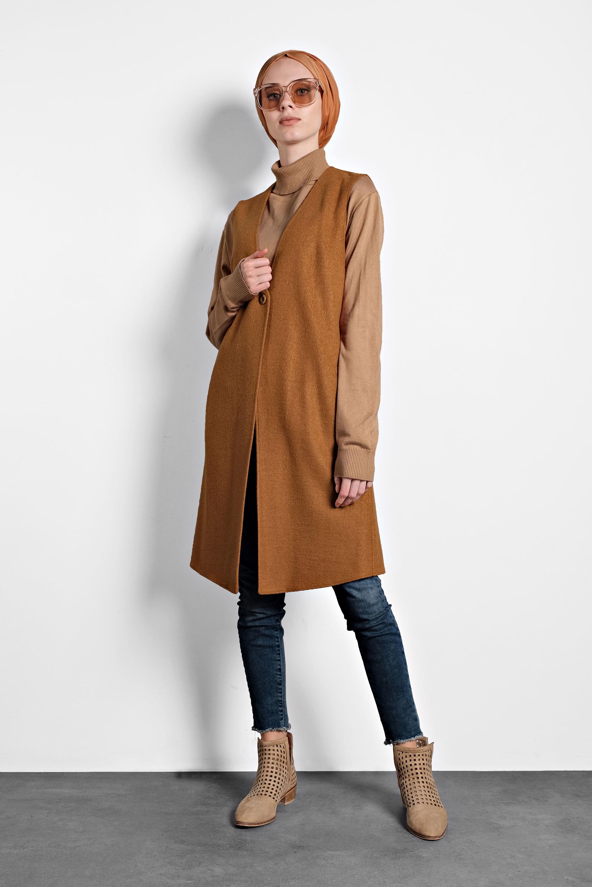 Tesettür giyim TABA NAKIŞ DETAYLI YELEK 40293