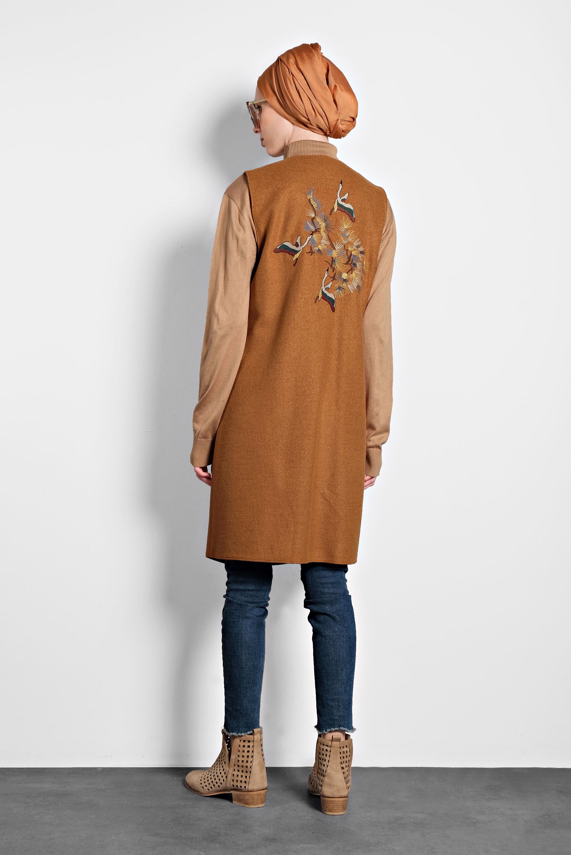 Tesettür giyim TABA NAKIŞ DETAYLI YELEK 40293