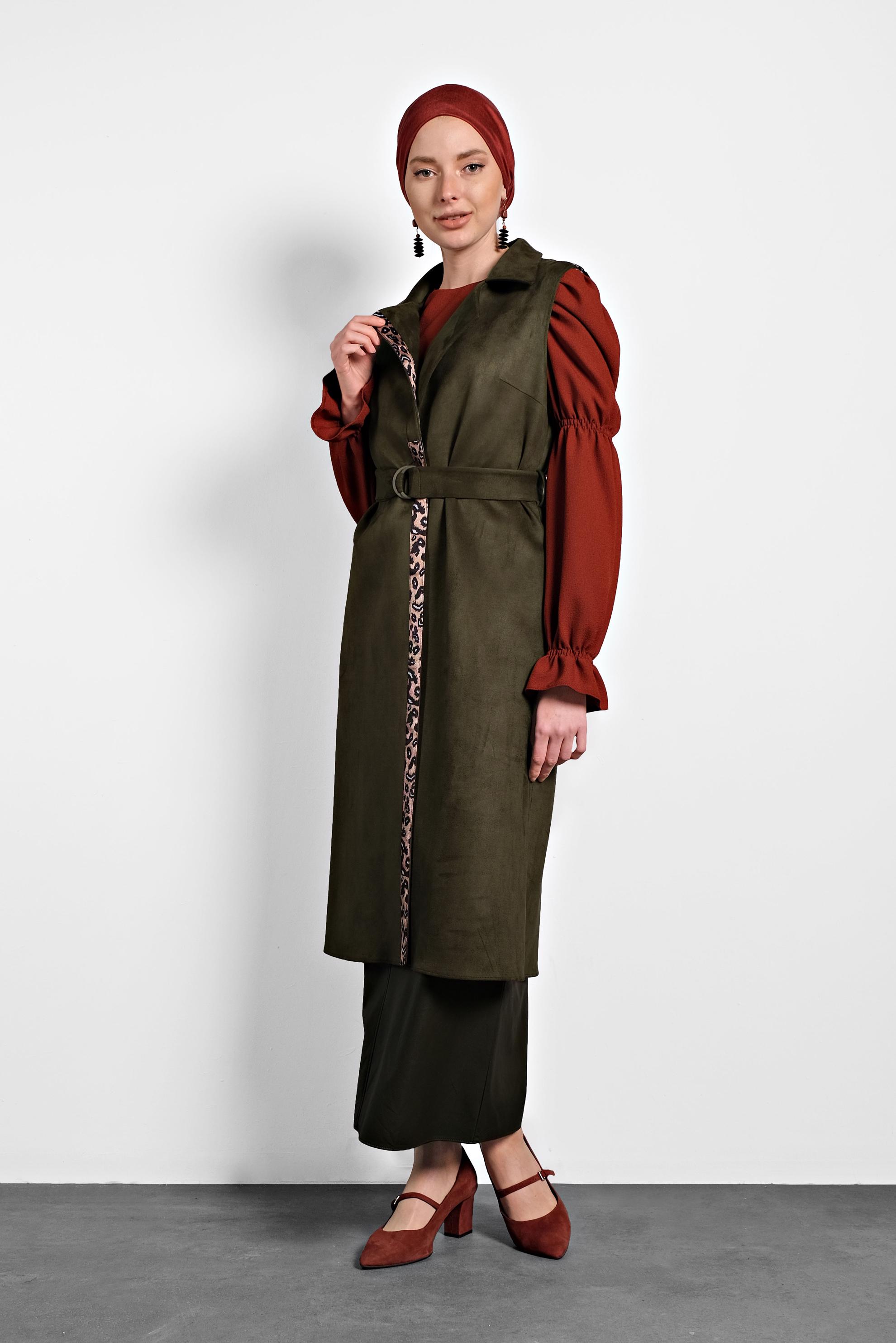 Tesettür giyim HAKİ KUŞAKLI SÜET YELEK 40306