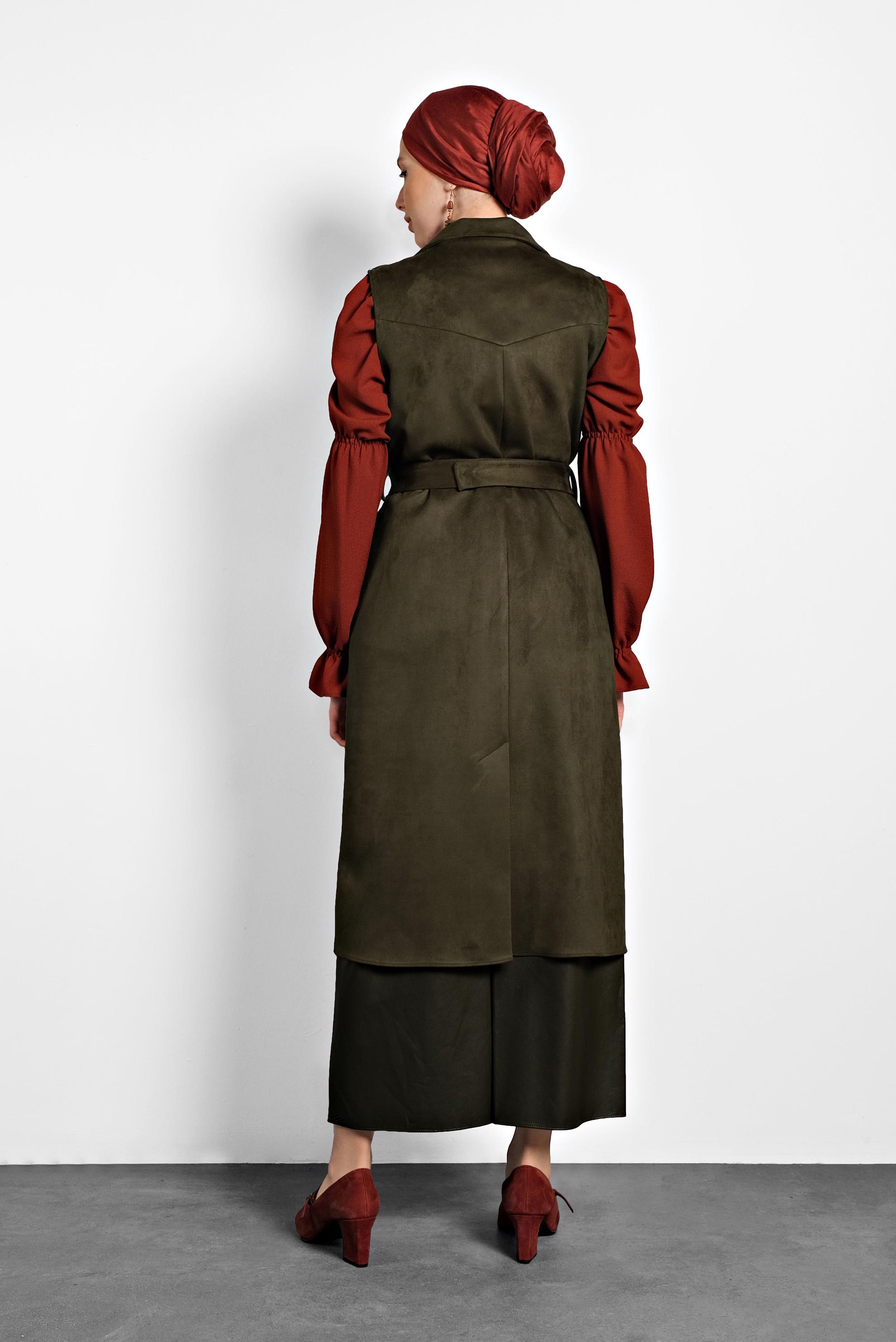 Tesettür giyim HAKİ KUŞAKLI SÜET YELEK 40306